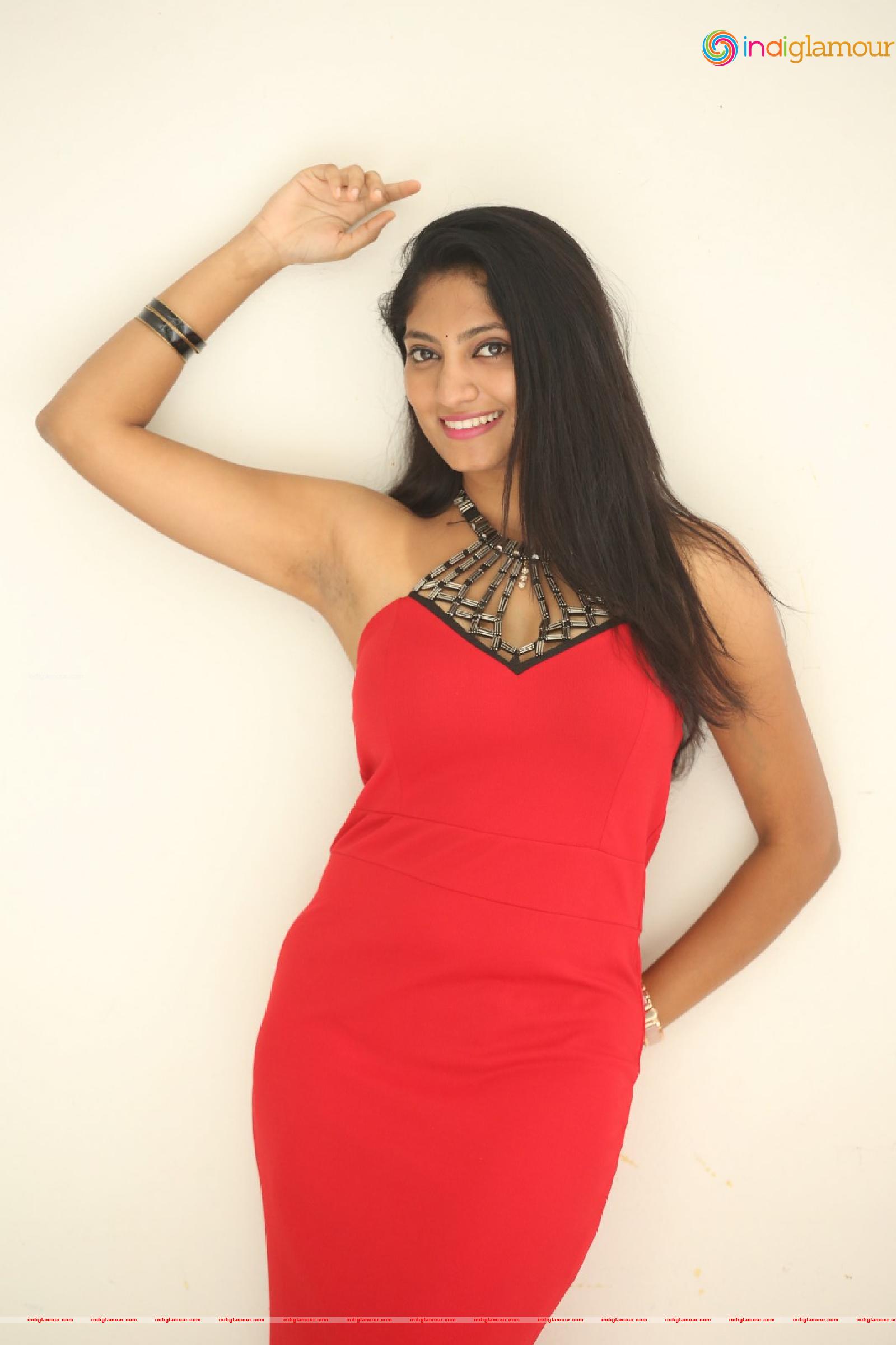 Gehana Actress hd photo
