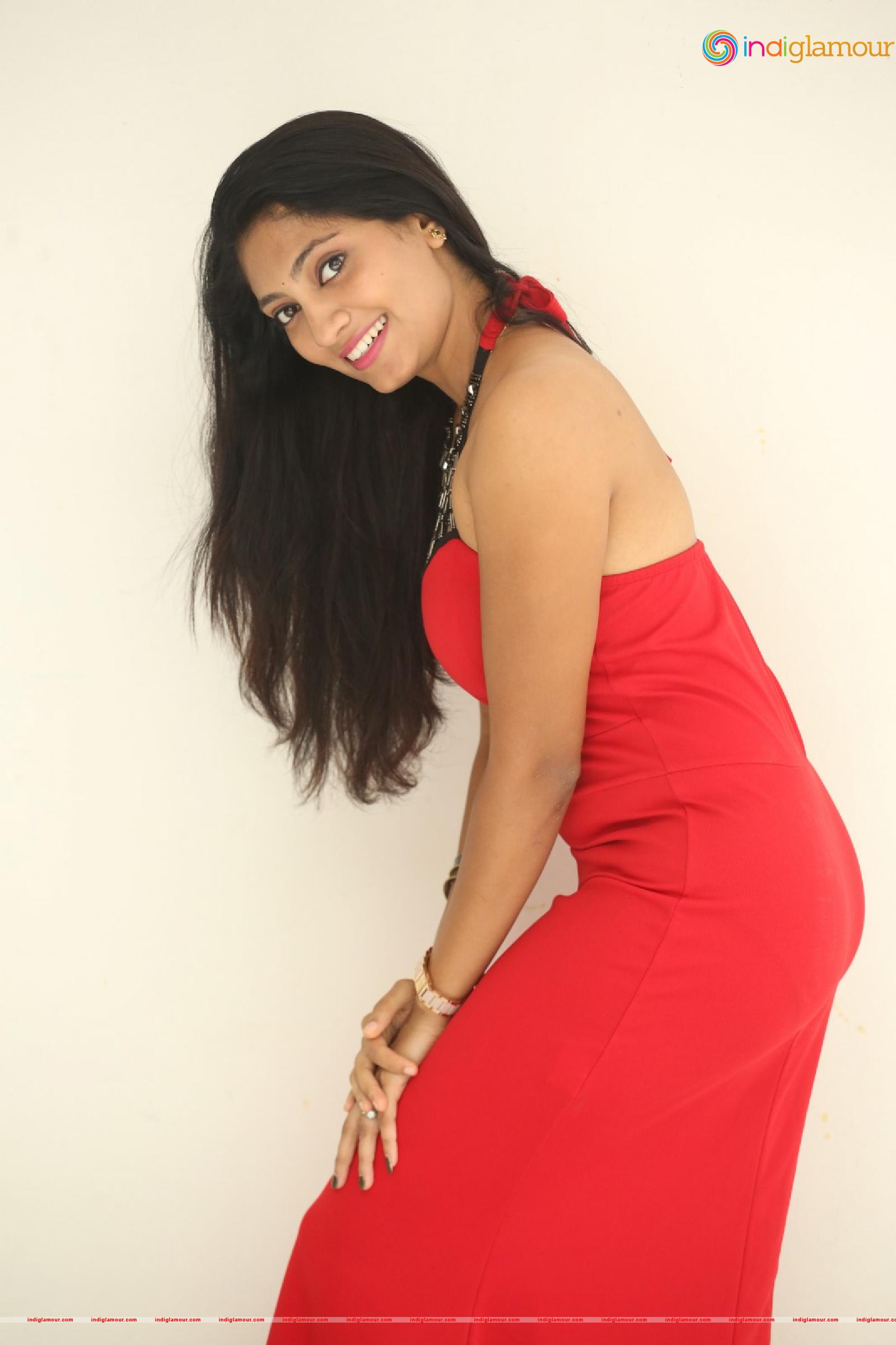Gehana Actress hd photo