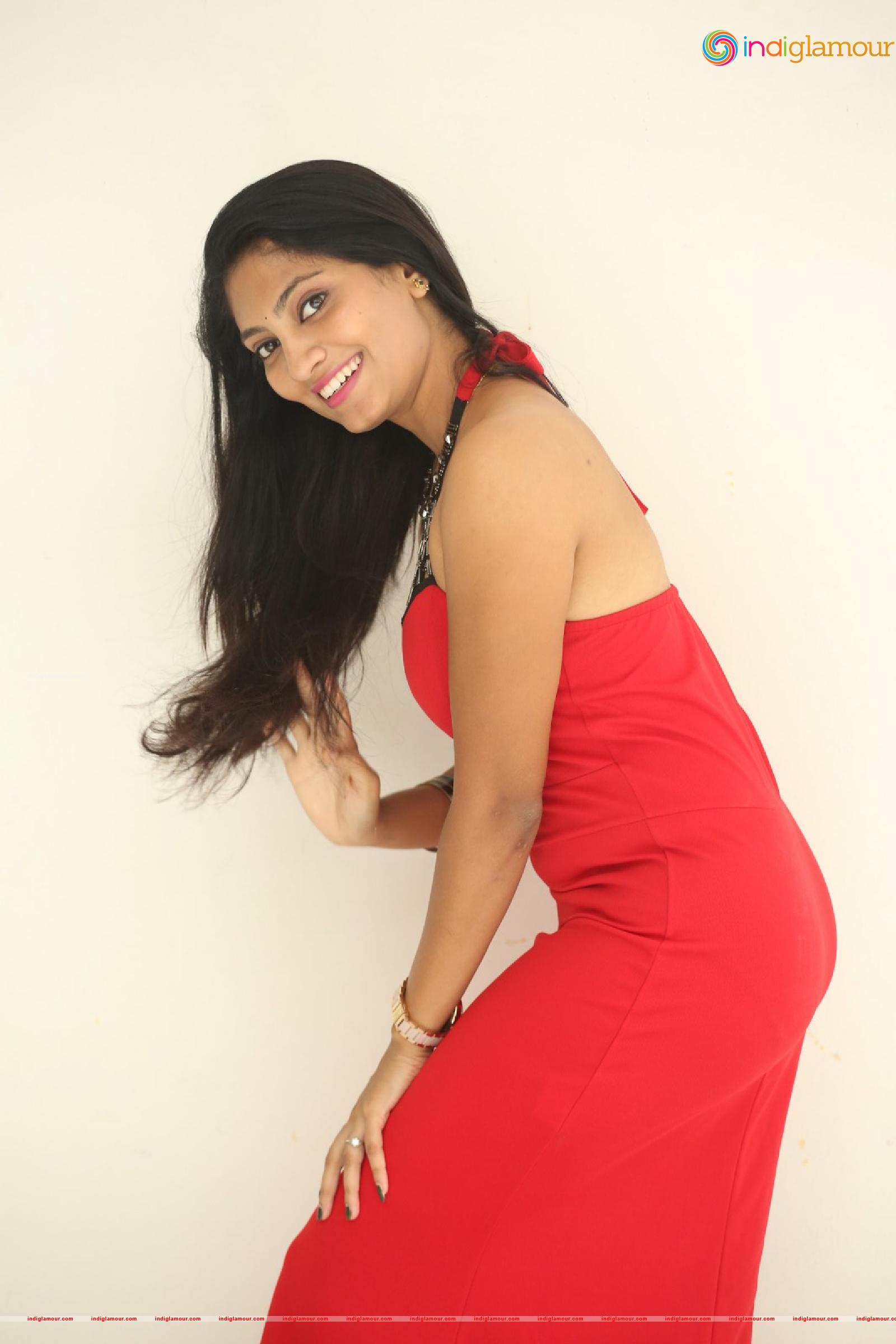Gehana Actress hd photo