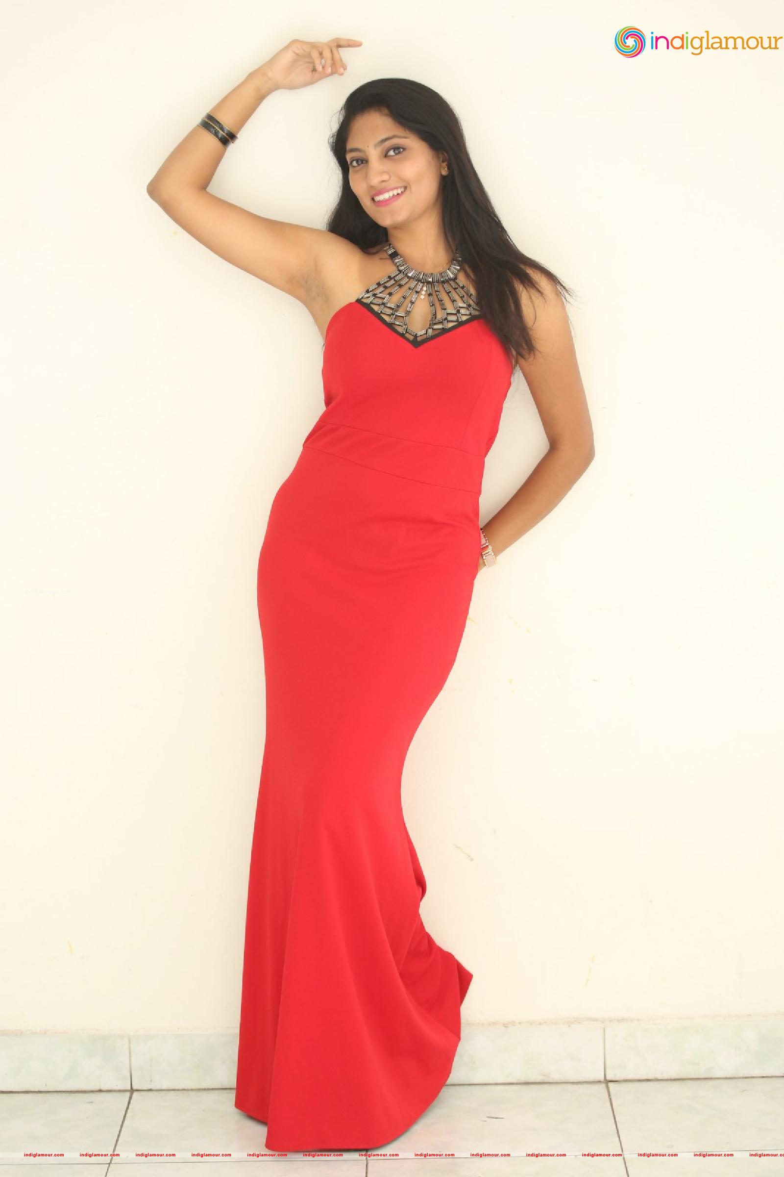 Gehana Actress hd photo