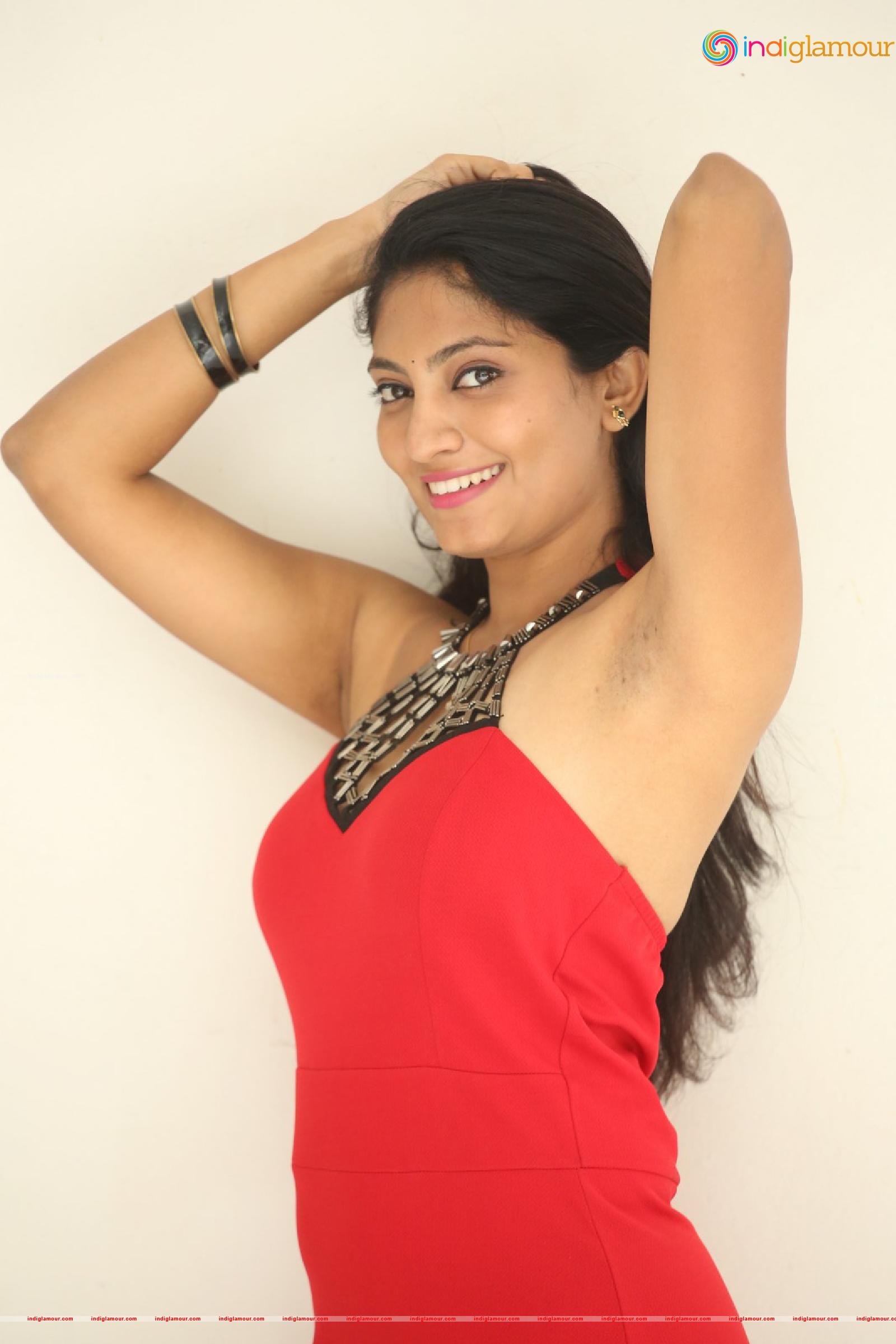 Gehana Actress hd photo