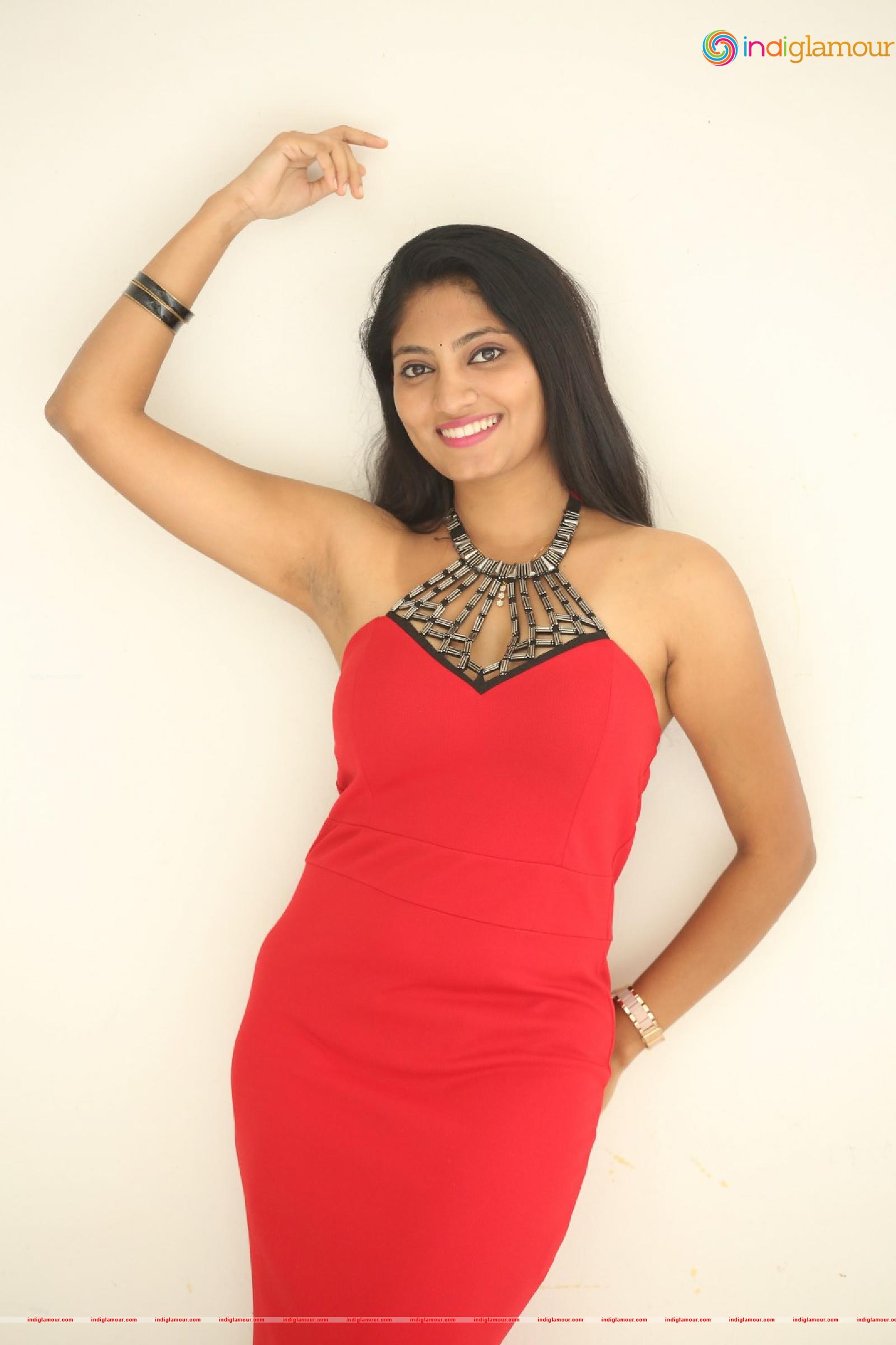 Gehana Actress hd photo