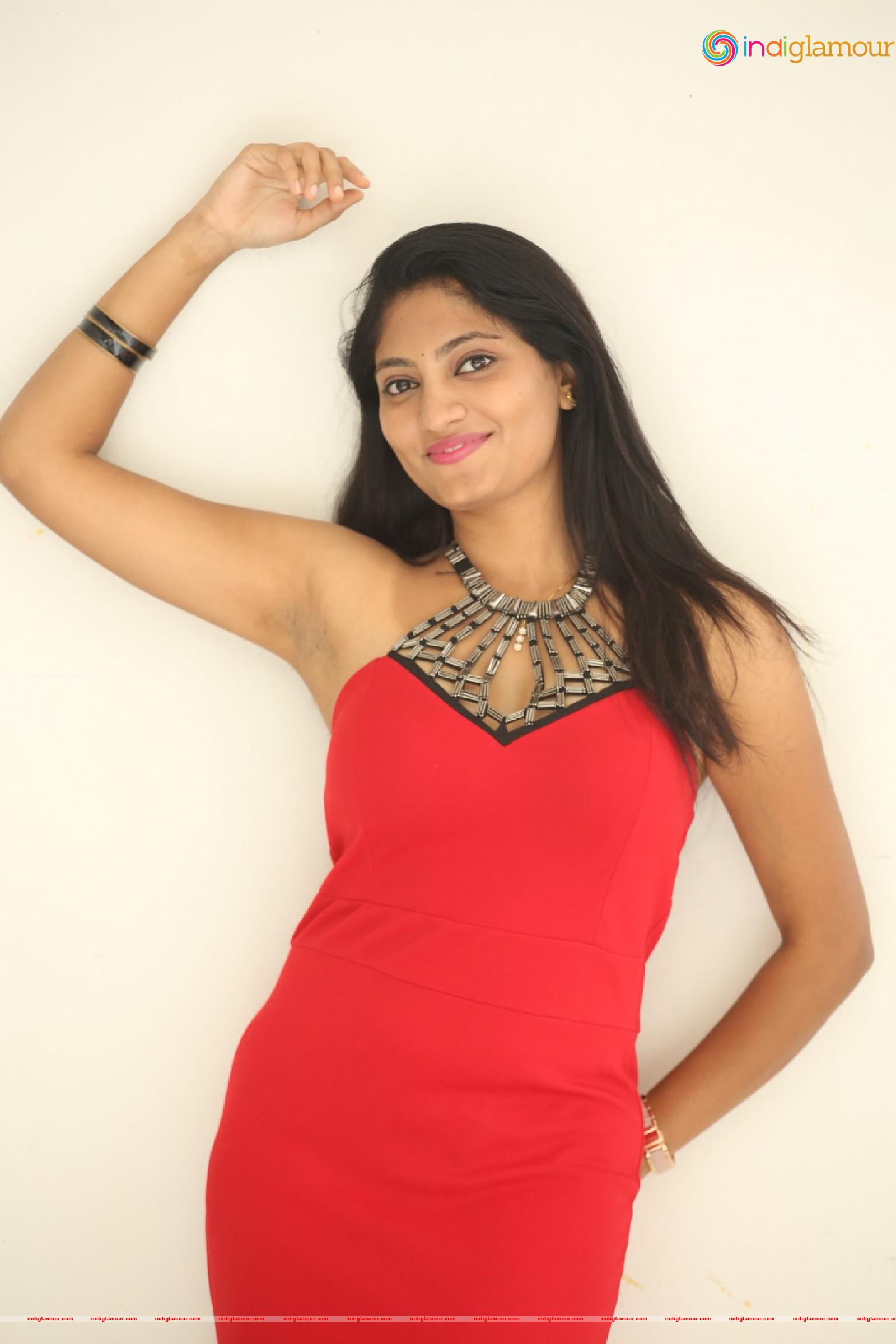 Gehana Actress hd photo