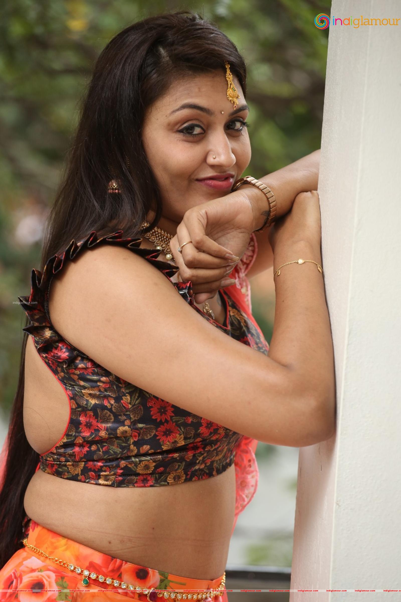 Madhavi Actress hd photo
