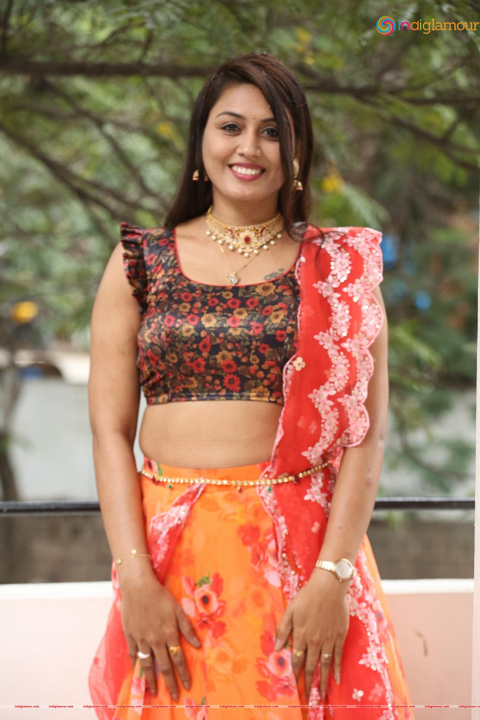 Madhavi Actress hd photo