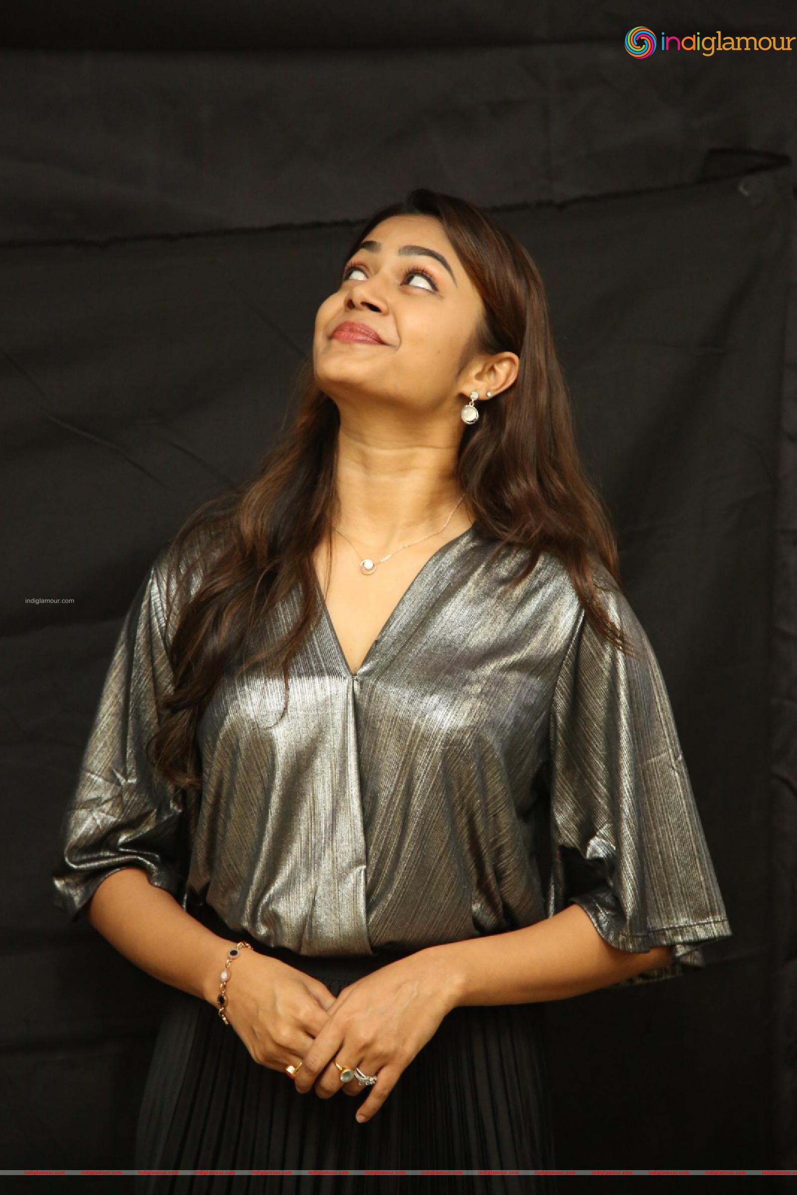 Jasmine Actress hd photo