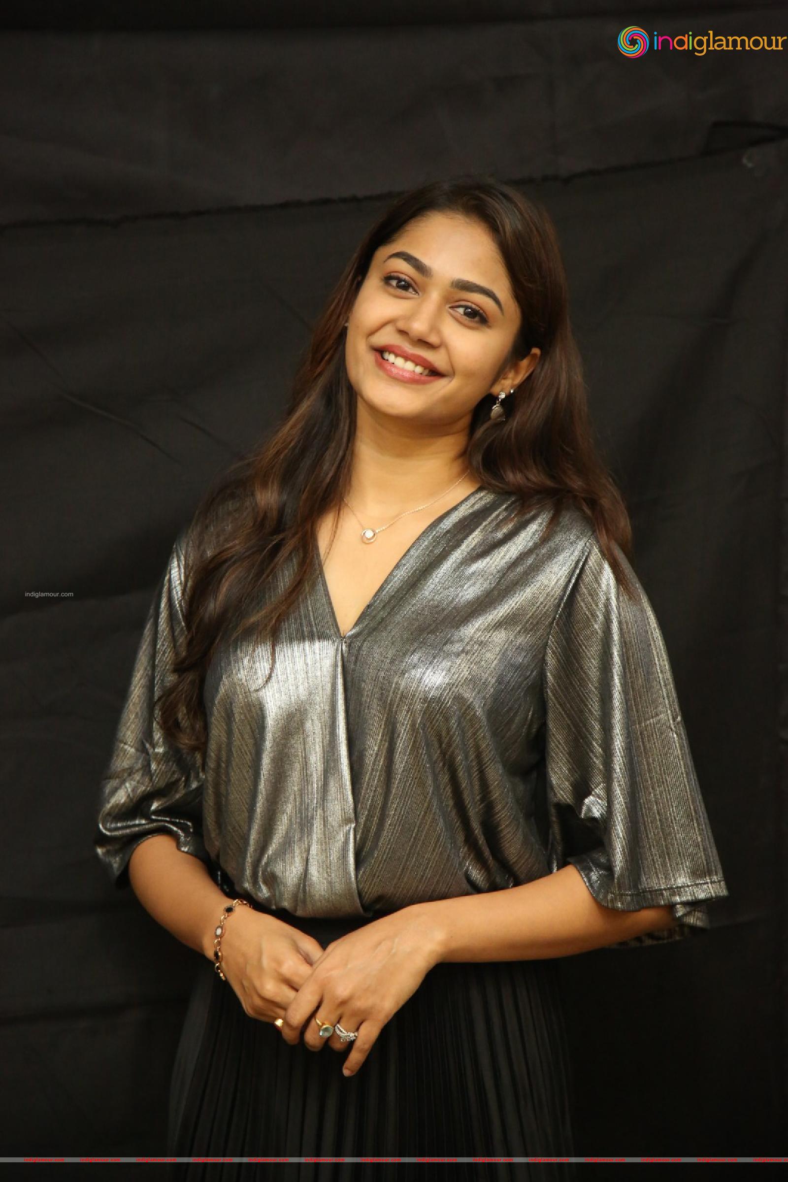 Jasmine Actress hd photo