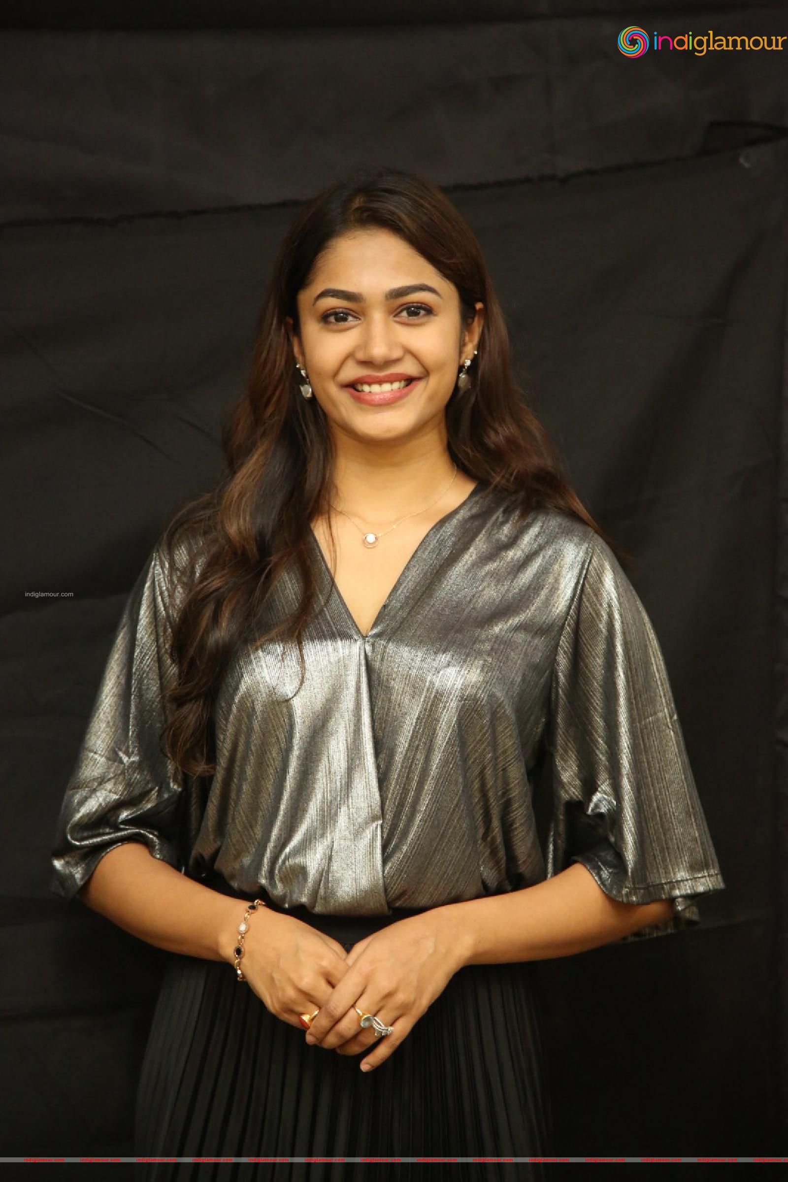 Jasmine Actress hd photo