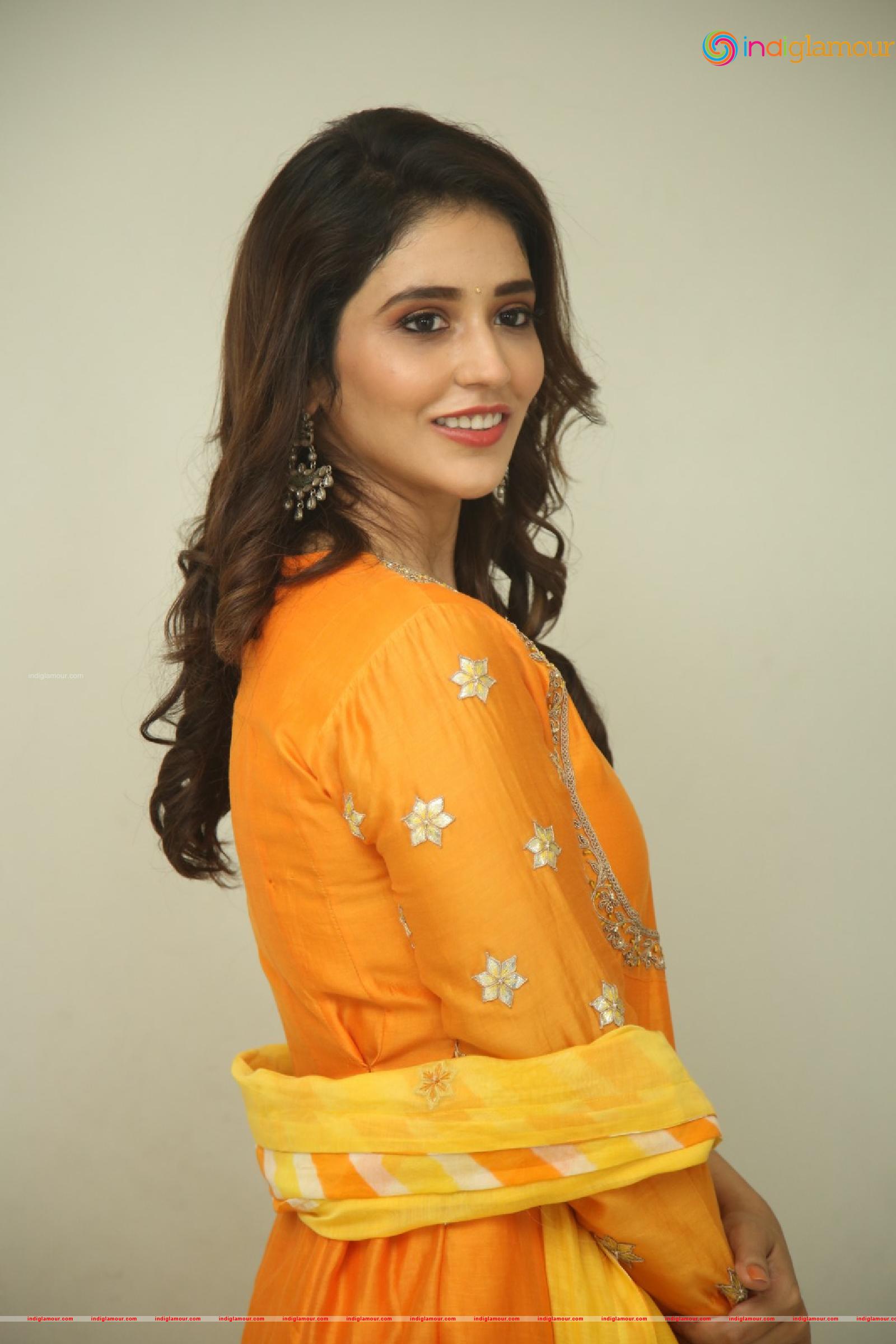 Priyanka Jawalkar Actress hd photo