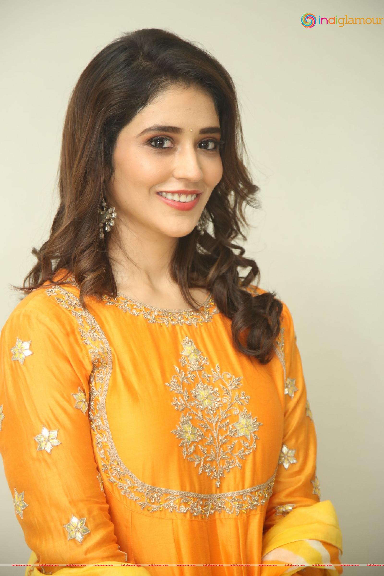 Priyanka Jawalkar Actress hd photo