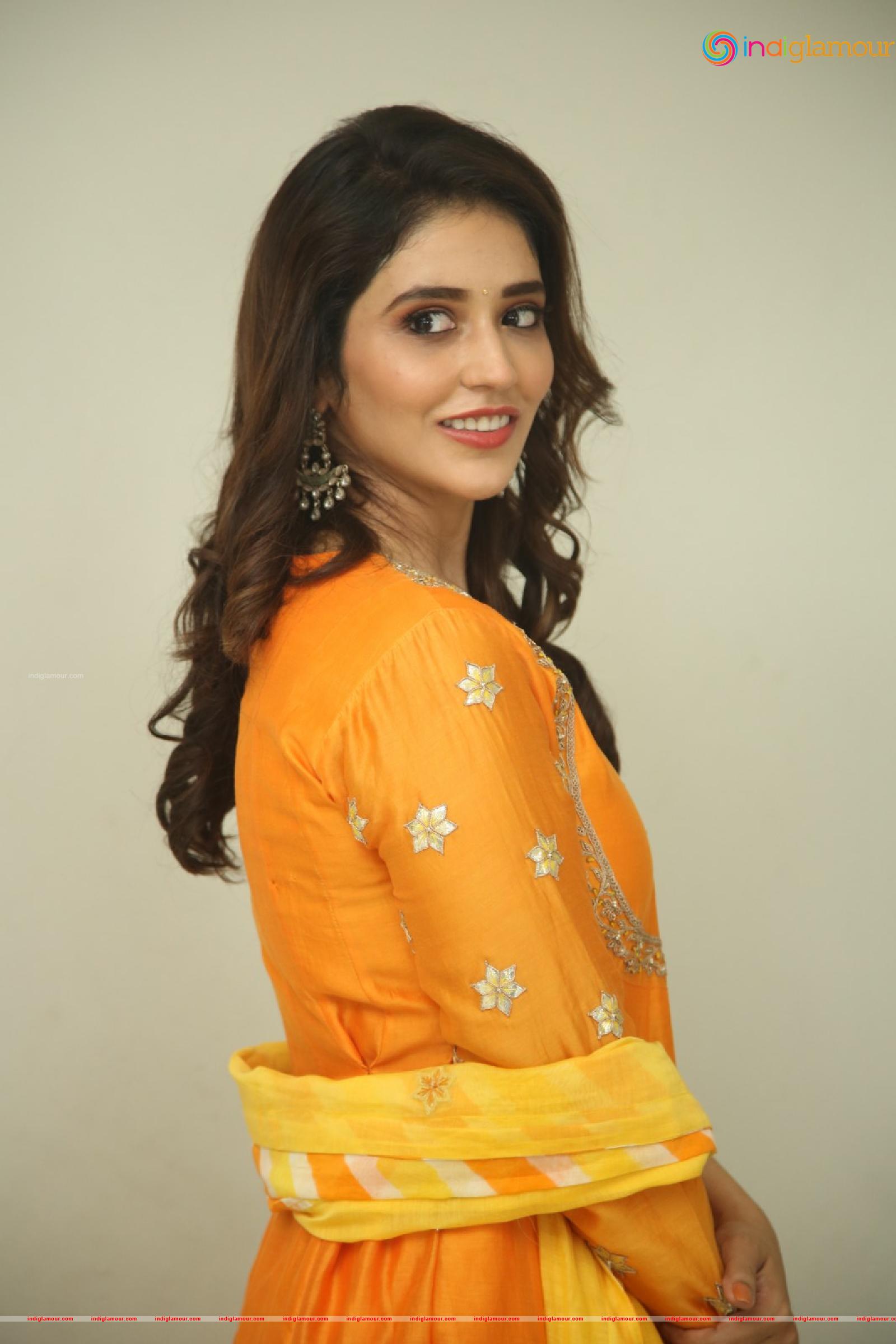 Priyanka Jawalkar Actress hd photo