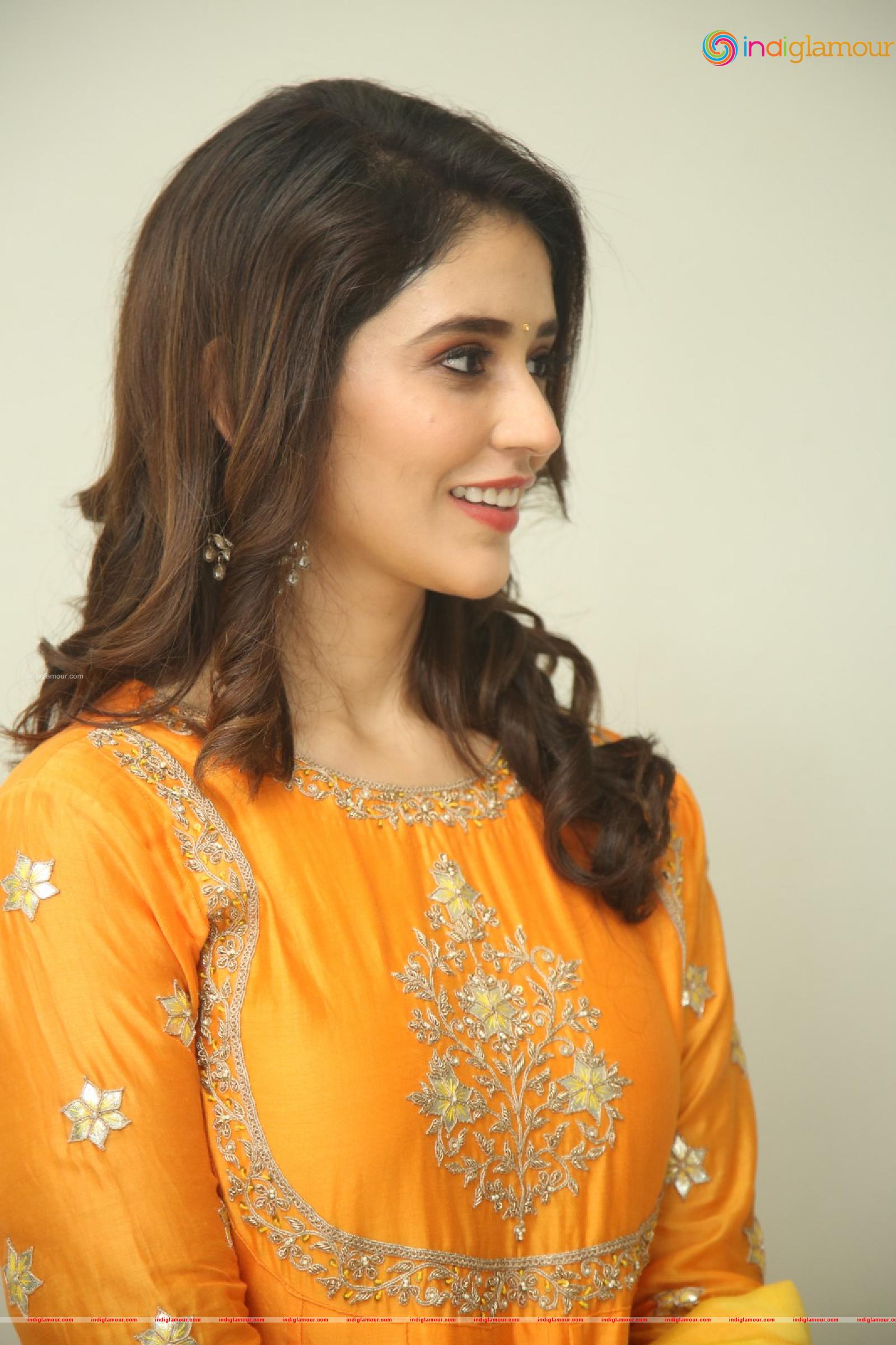 Priyanka Jawalkar Actress hd photo