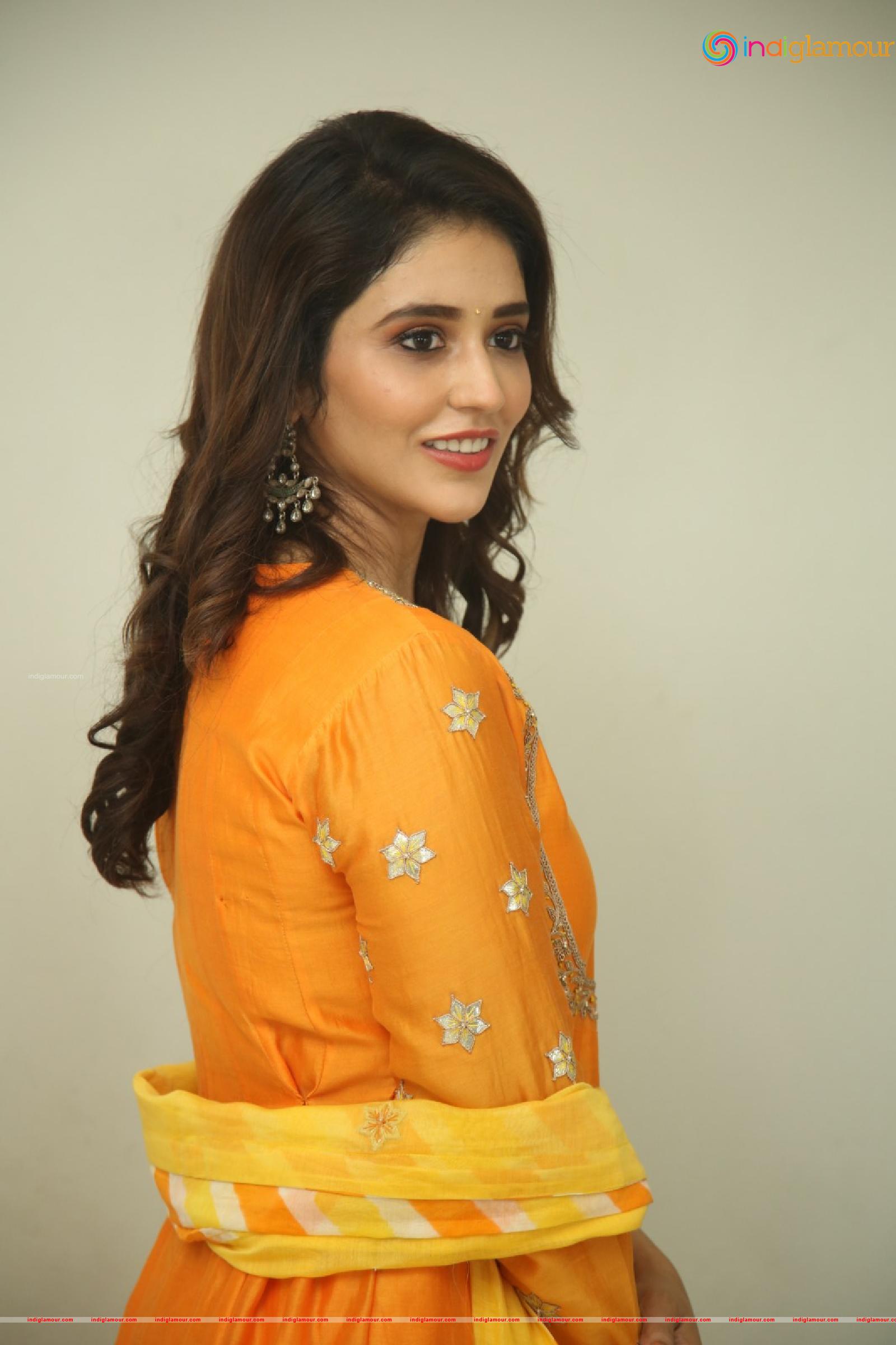 Priyanka Jawalkar Actress hd photo