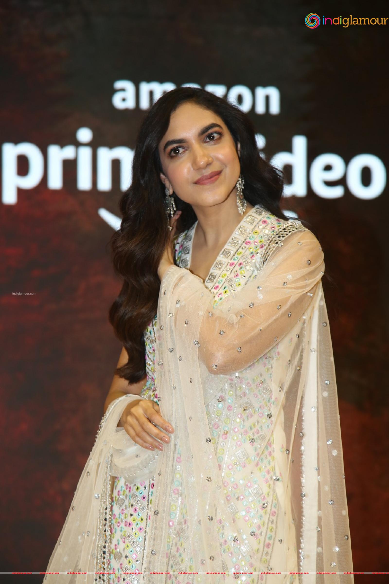 Ritu Varma Actress hd photo
