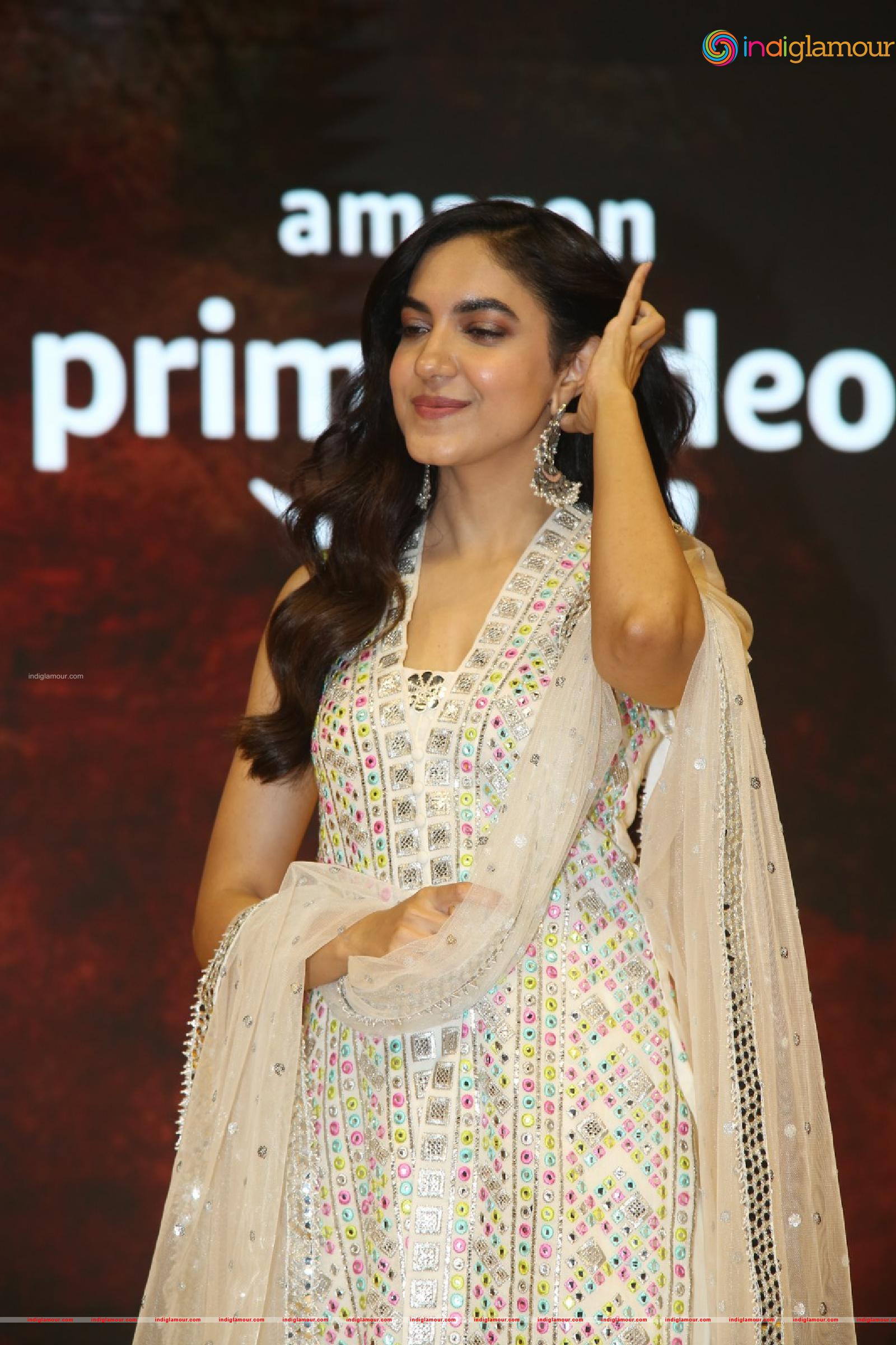 Ritu Varma Actress hd photo