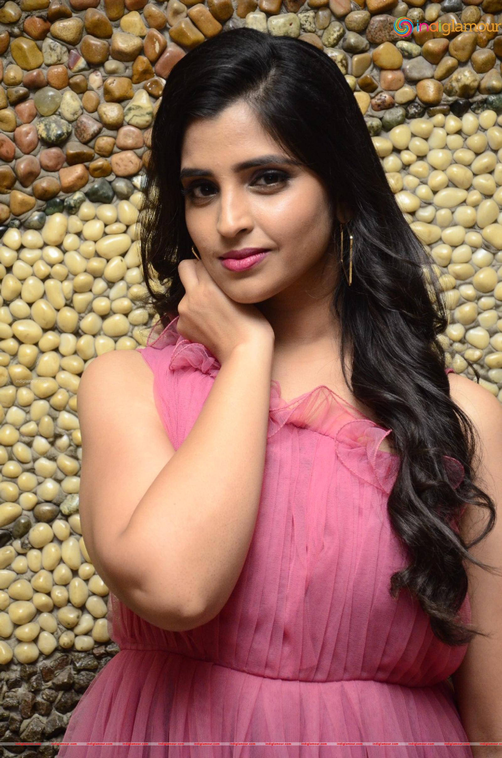 Syamala Actress hd photo