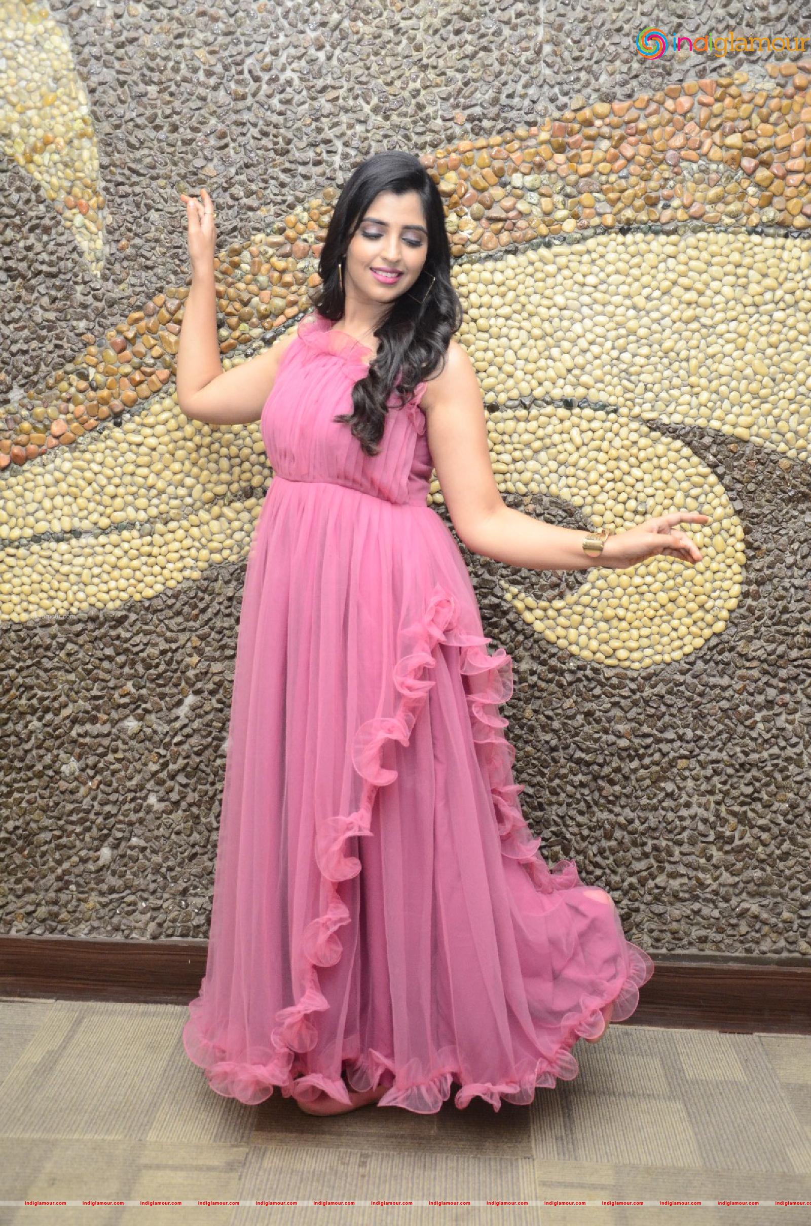 Syamala Actress hd photo