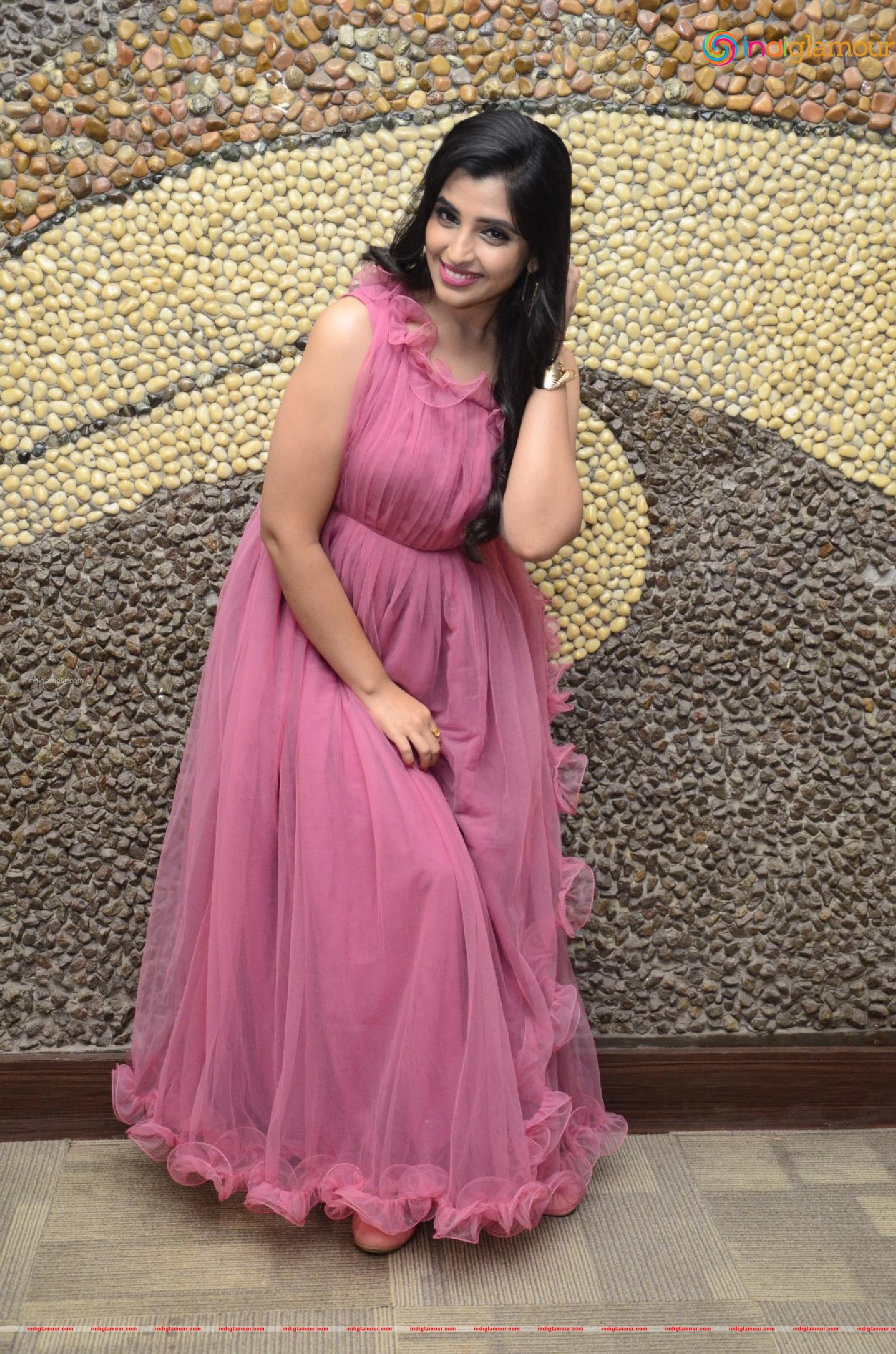 Syamala Actress hd photo