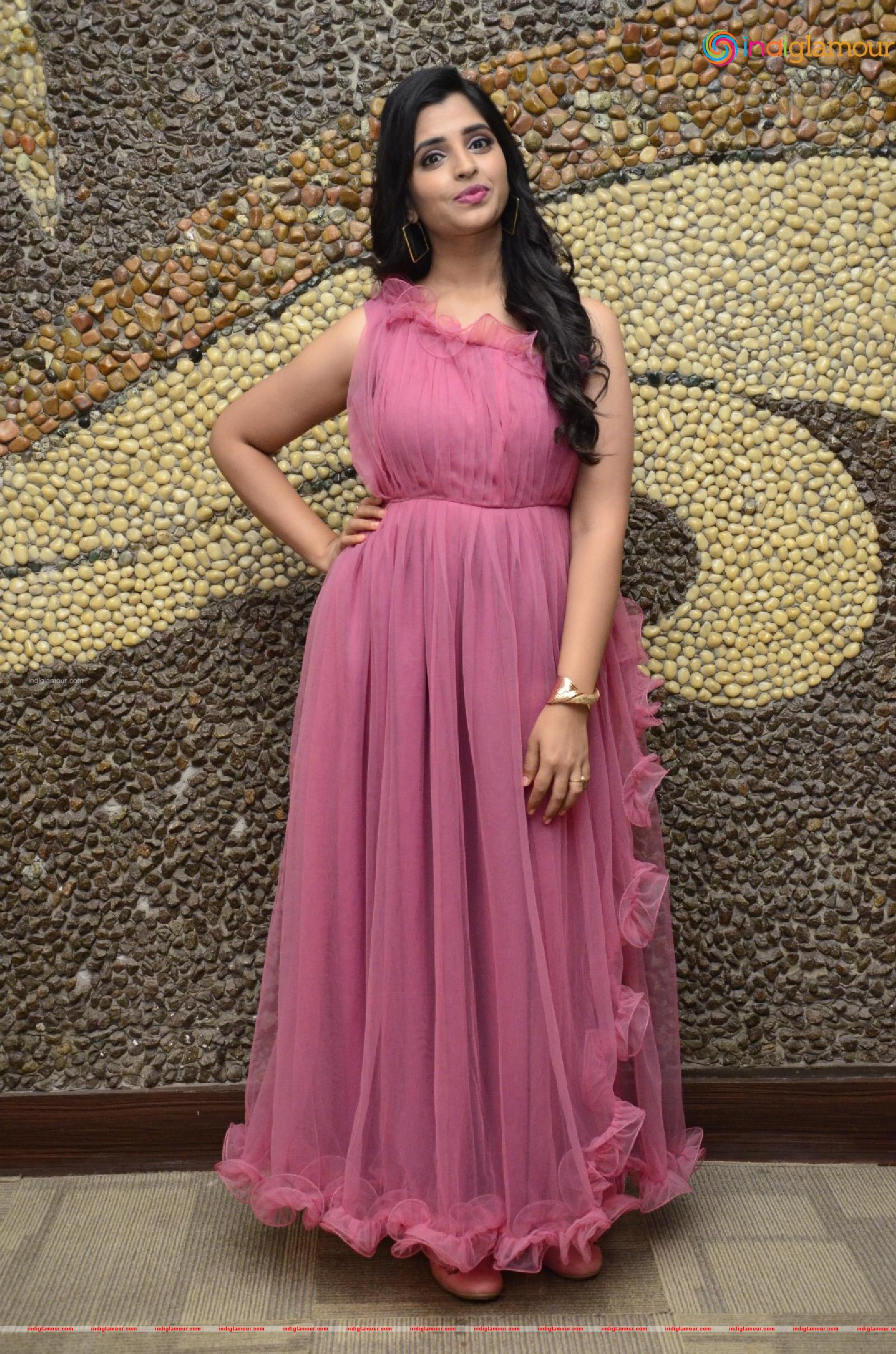 Syamala Actress hd photo
