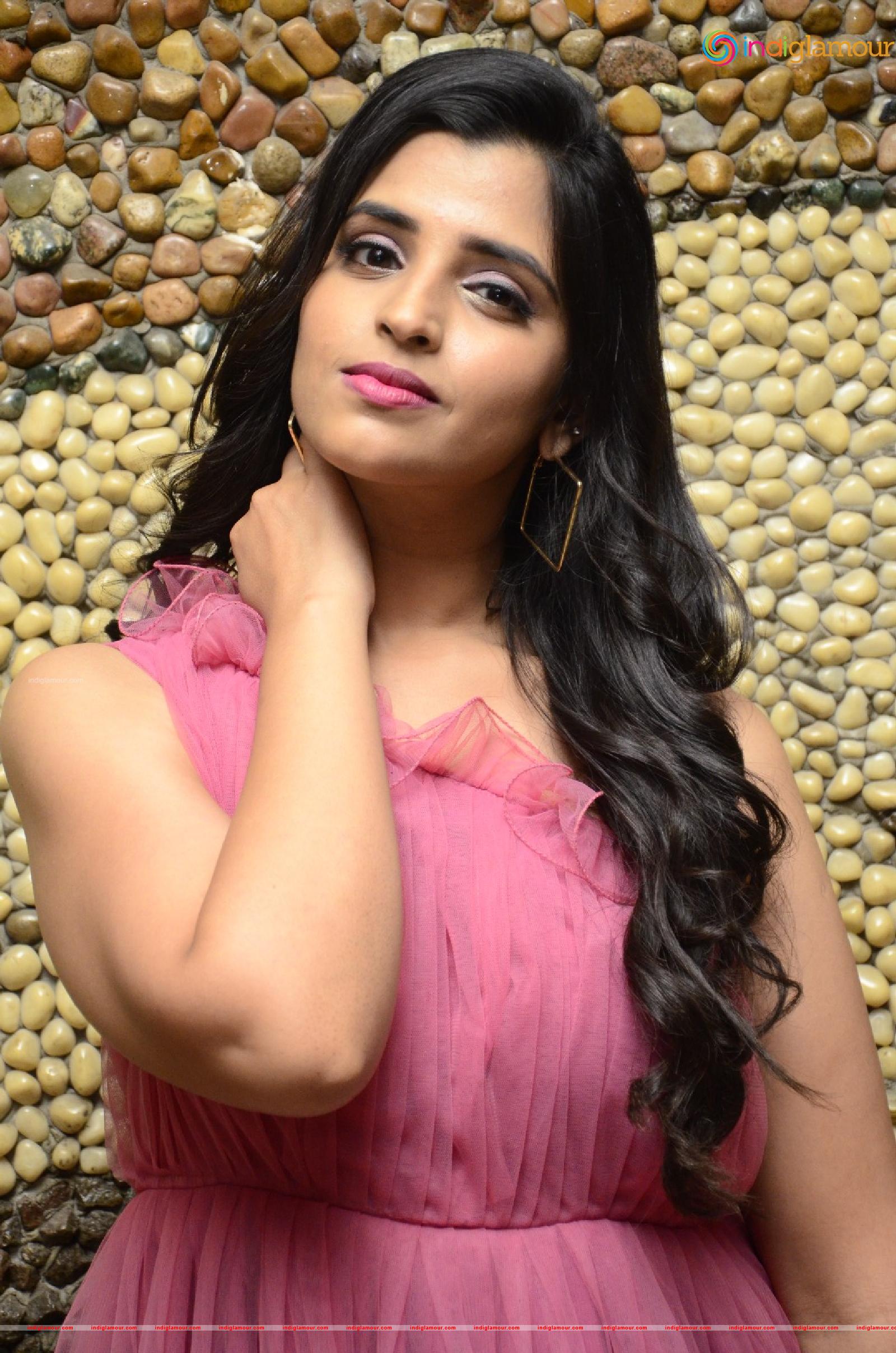 Syamala Actress hd photo