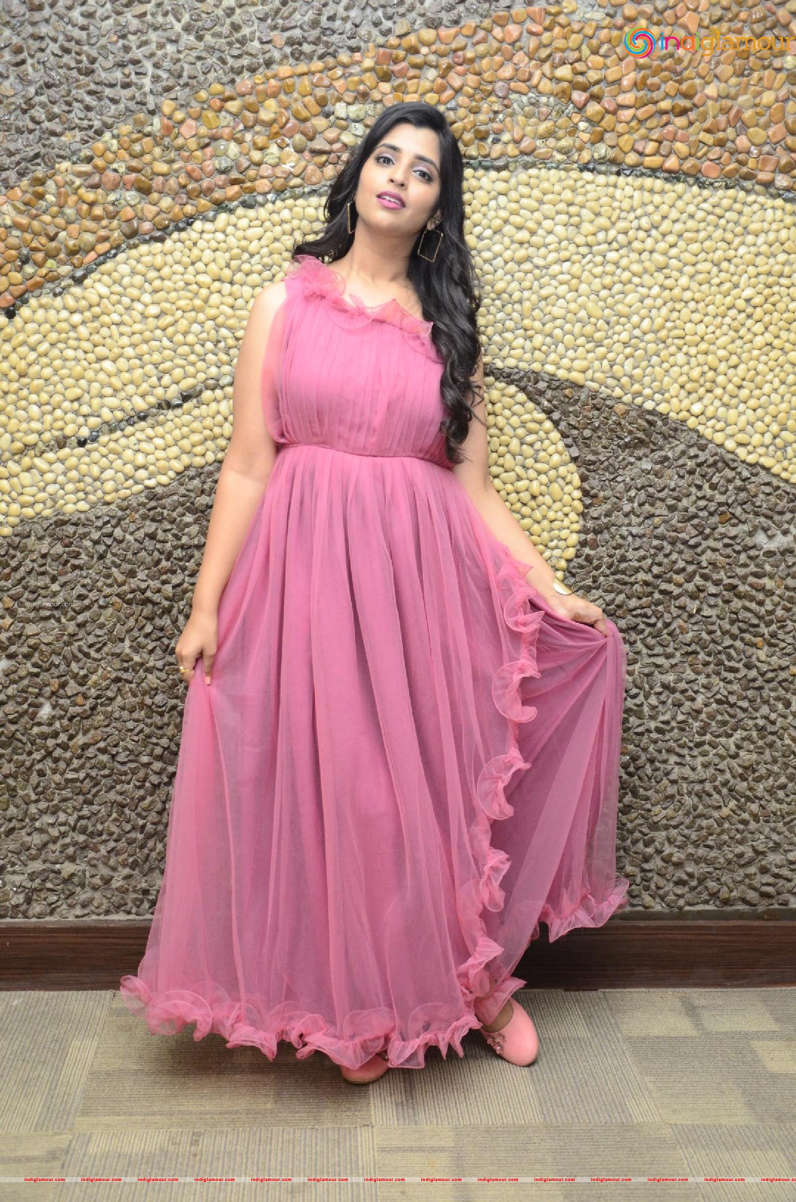 Syamala Actress hd photo