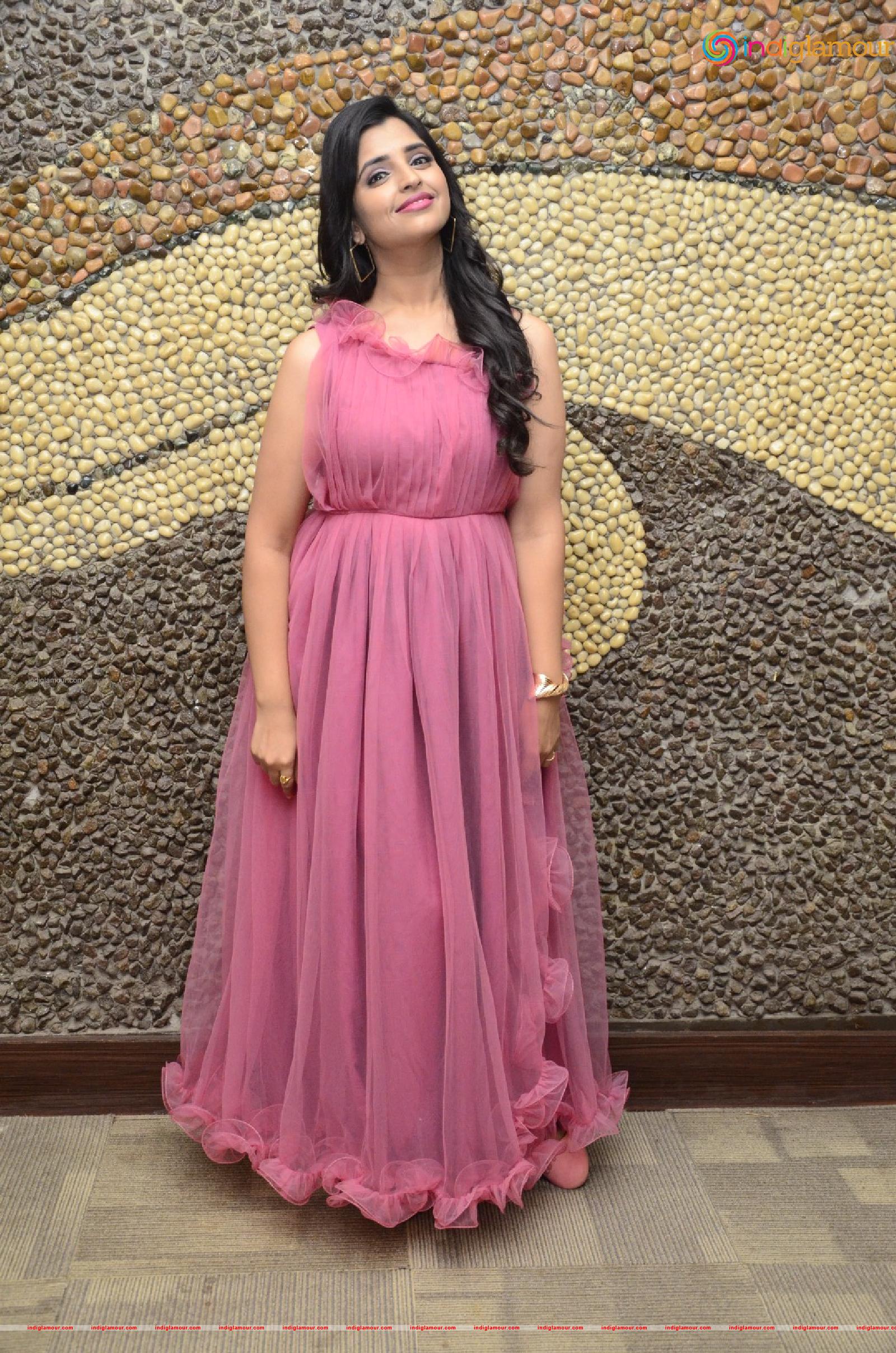 Syamala Actress hd photo