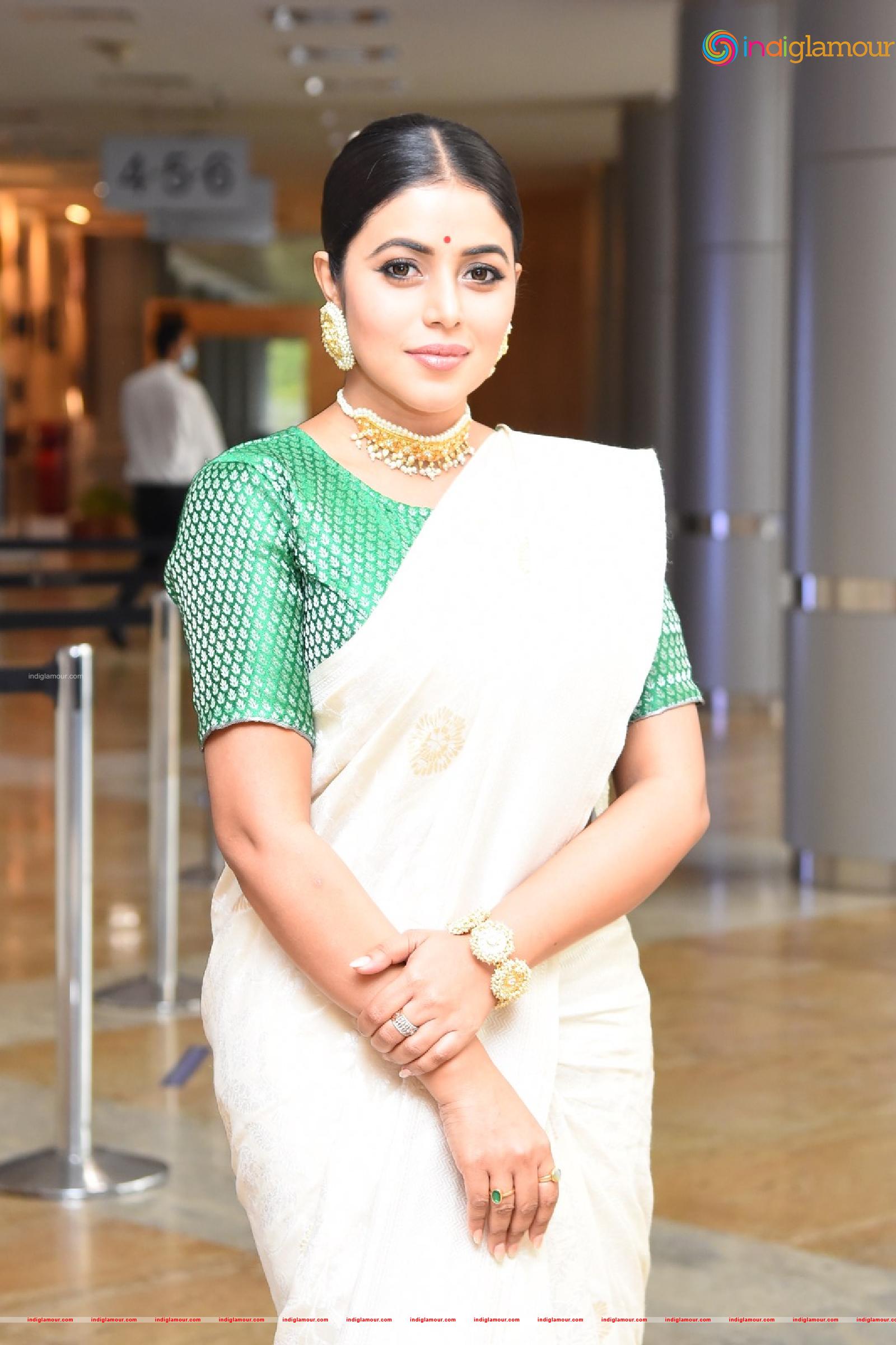 Shamna Kasim Actress hd photo