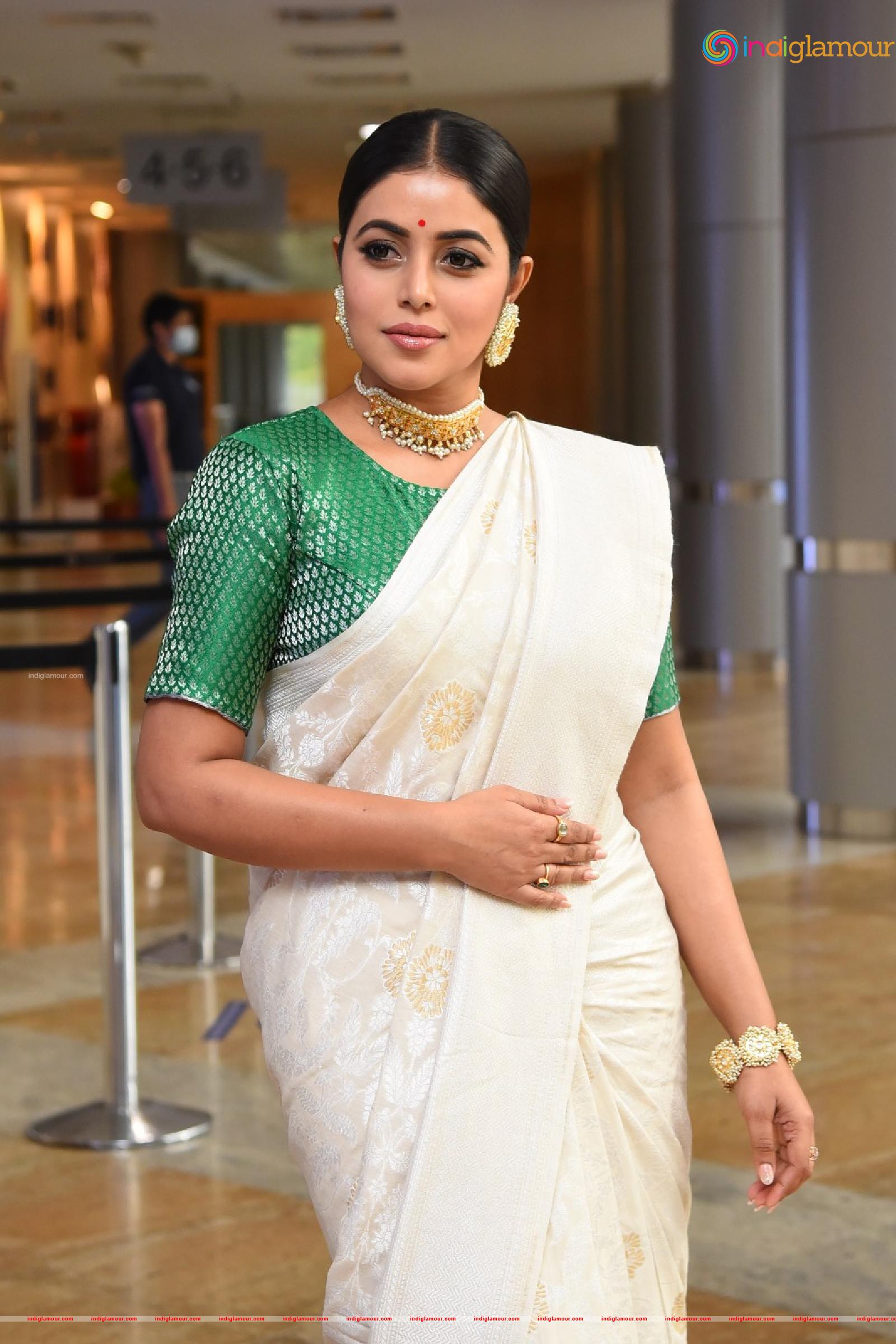 Shamna Kasim Actress hd photo