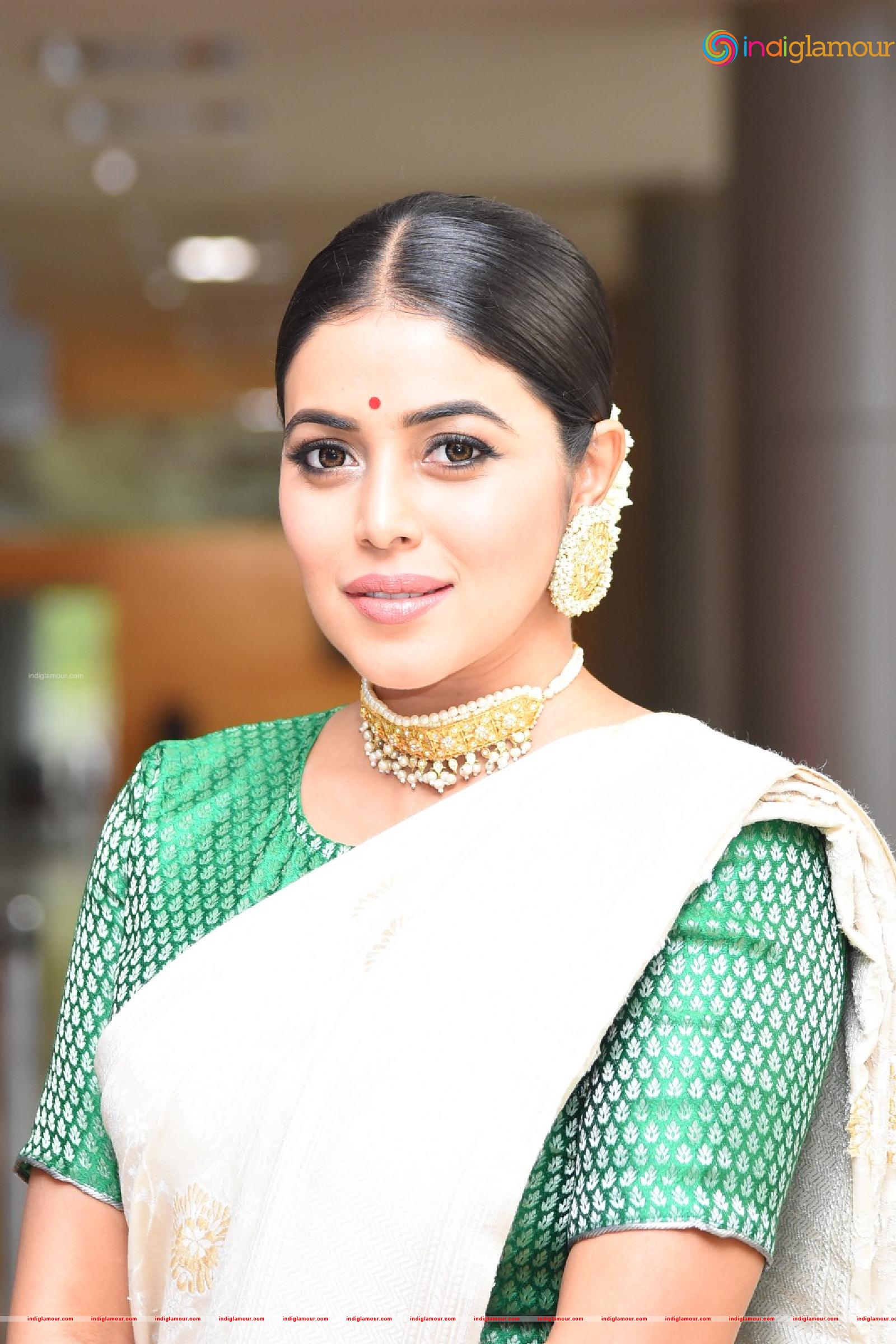 Shamna Kasim Actress hd photo