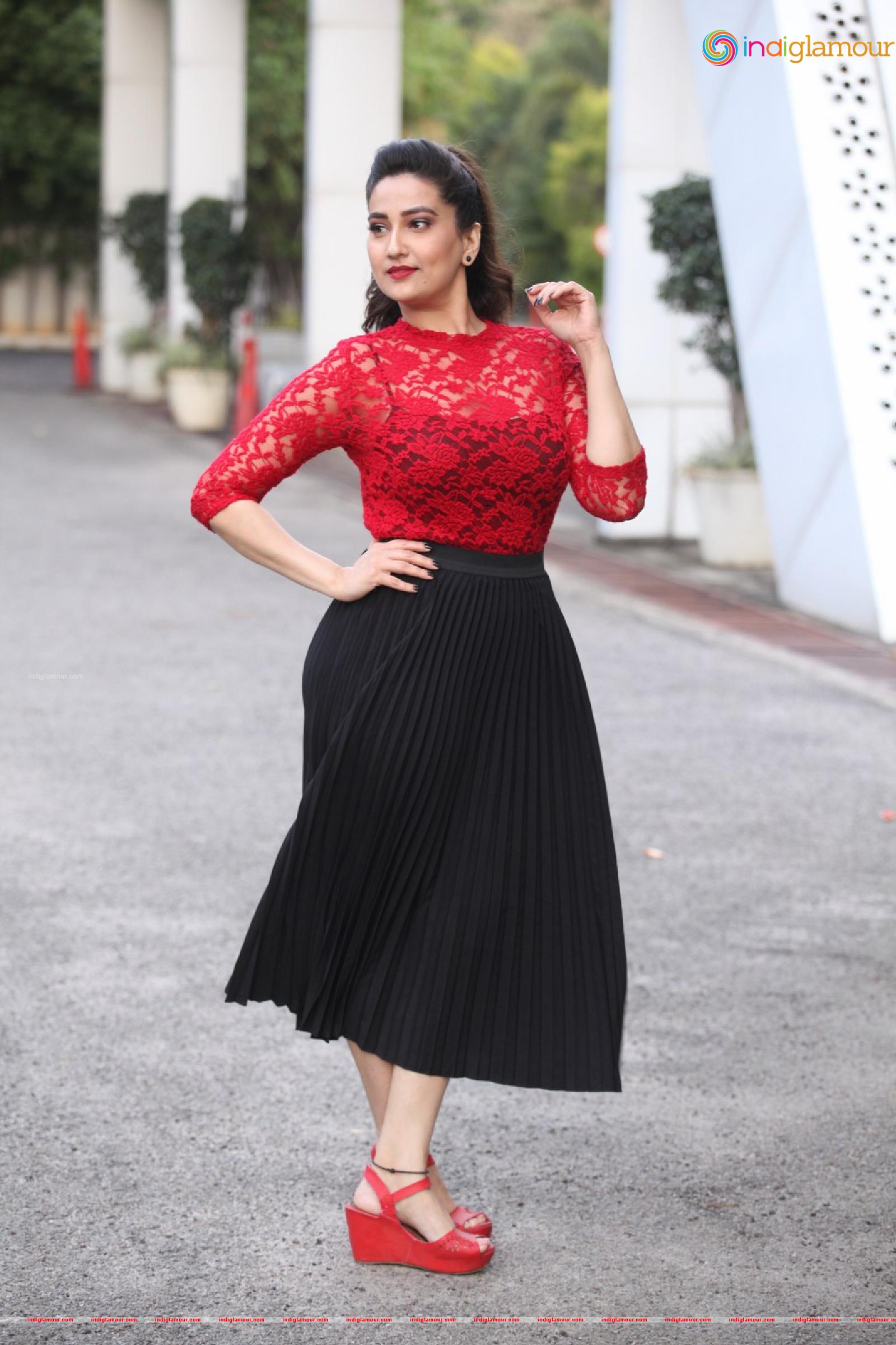 Manjusha Actress hd photo