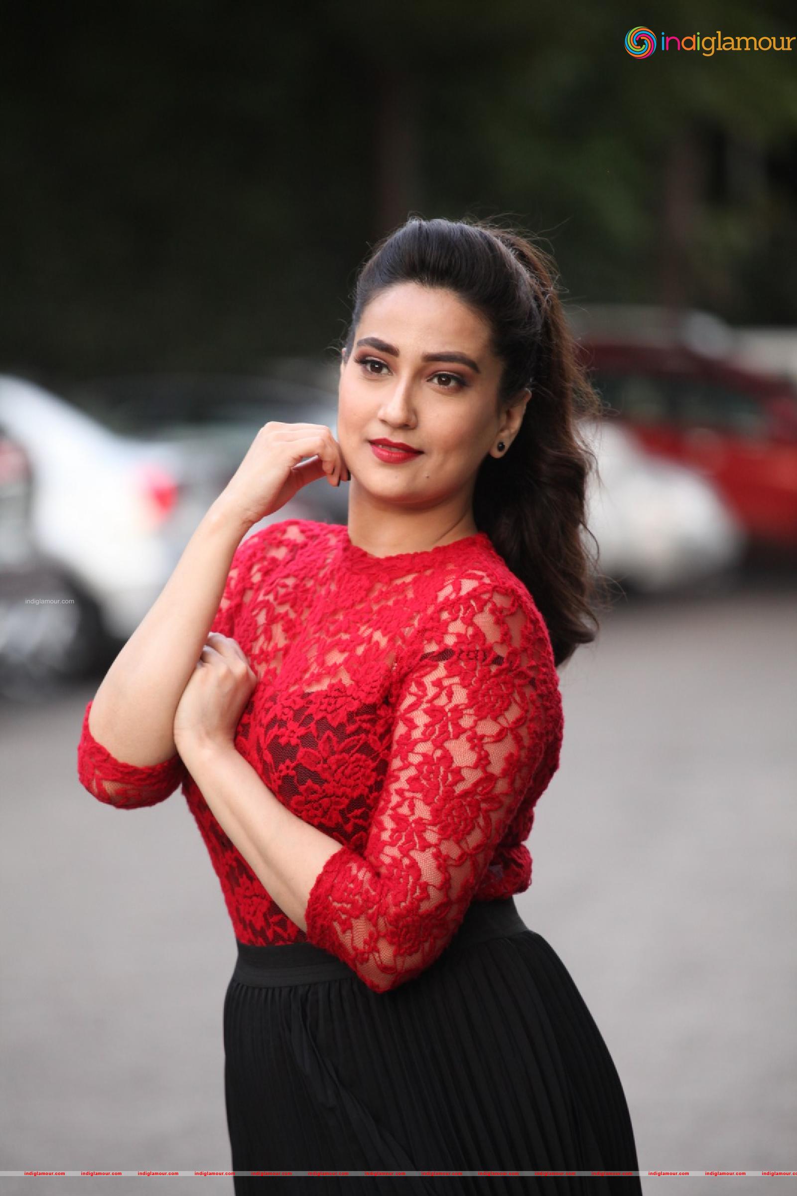 Manjusha Actress hd photo