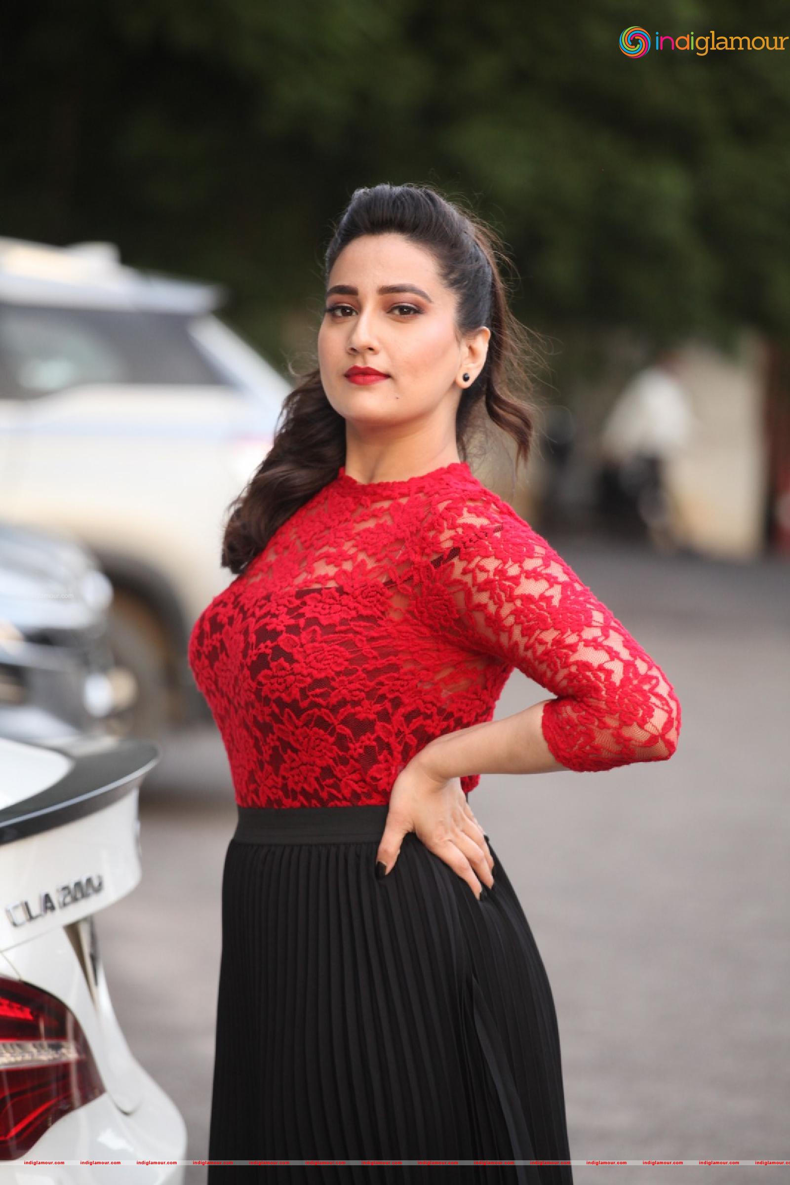 Manjusha Actress hd photo