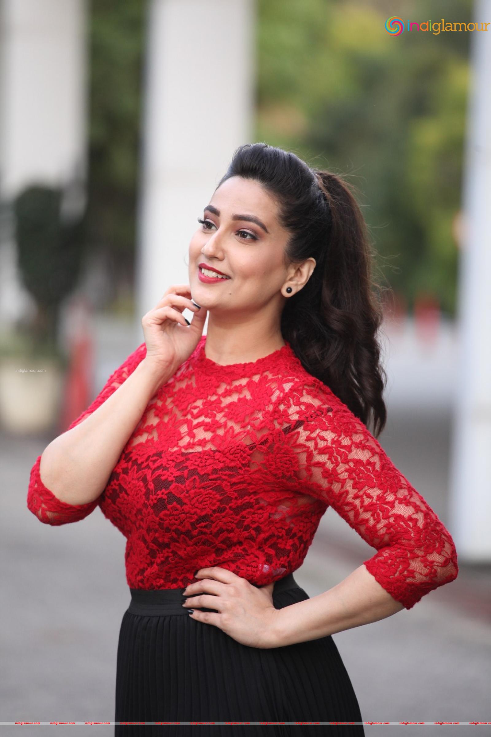 Manjusha Actress hd photo
