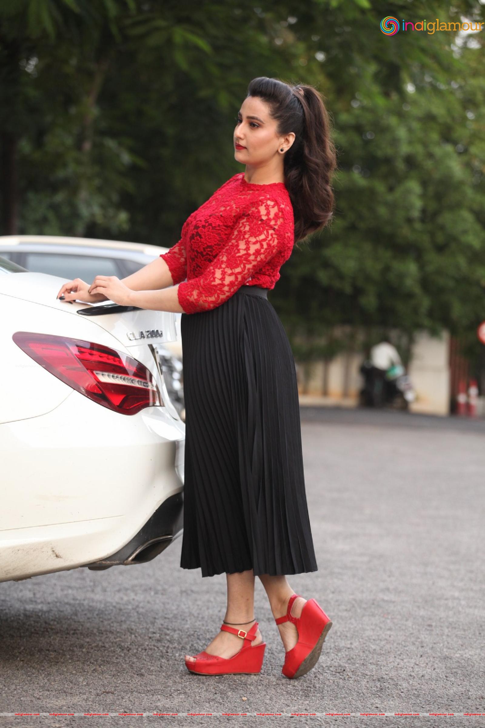 Manjusha Actress hd photo