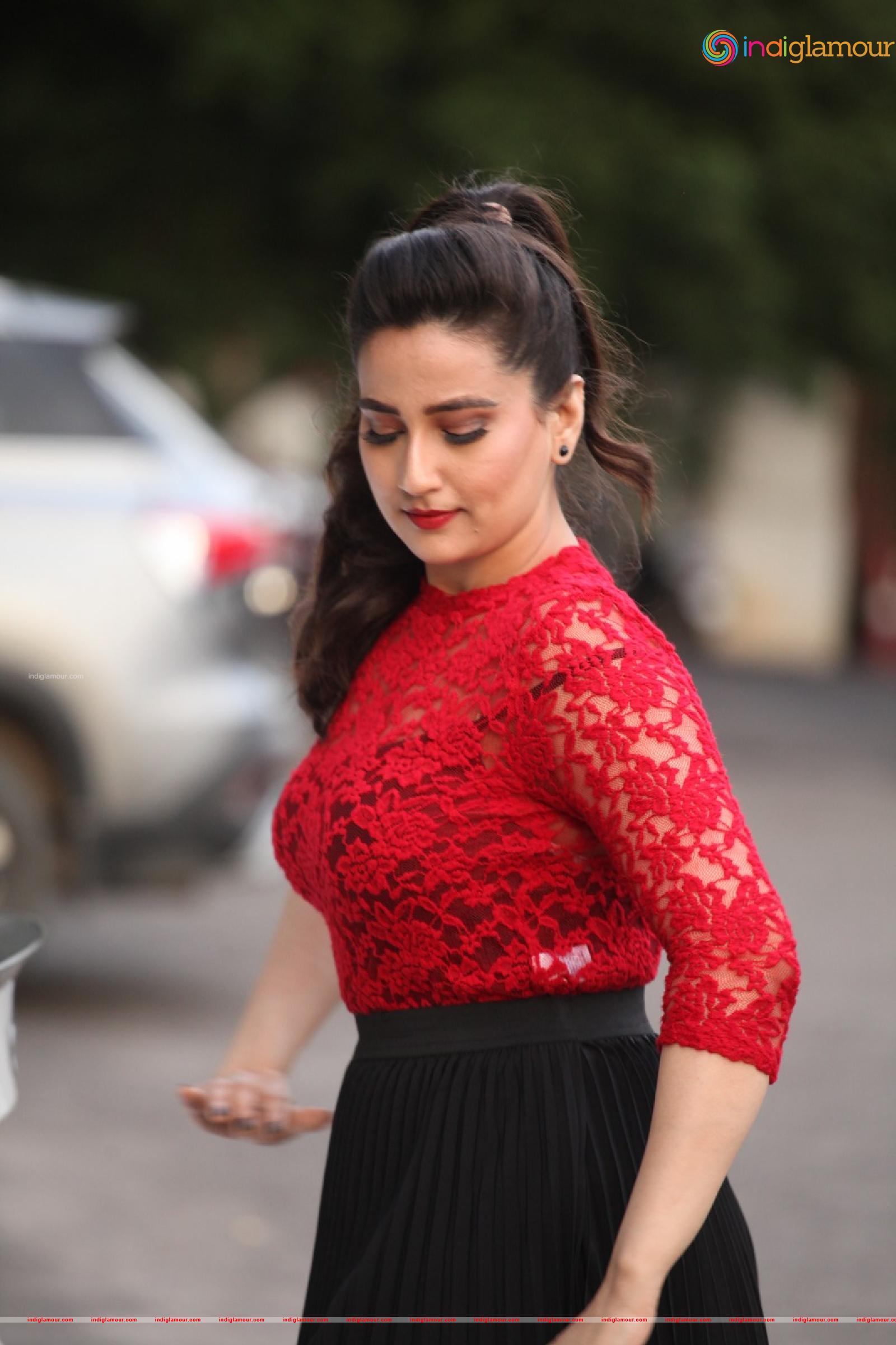 Manjusha Actress hd photo