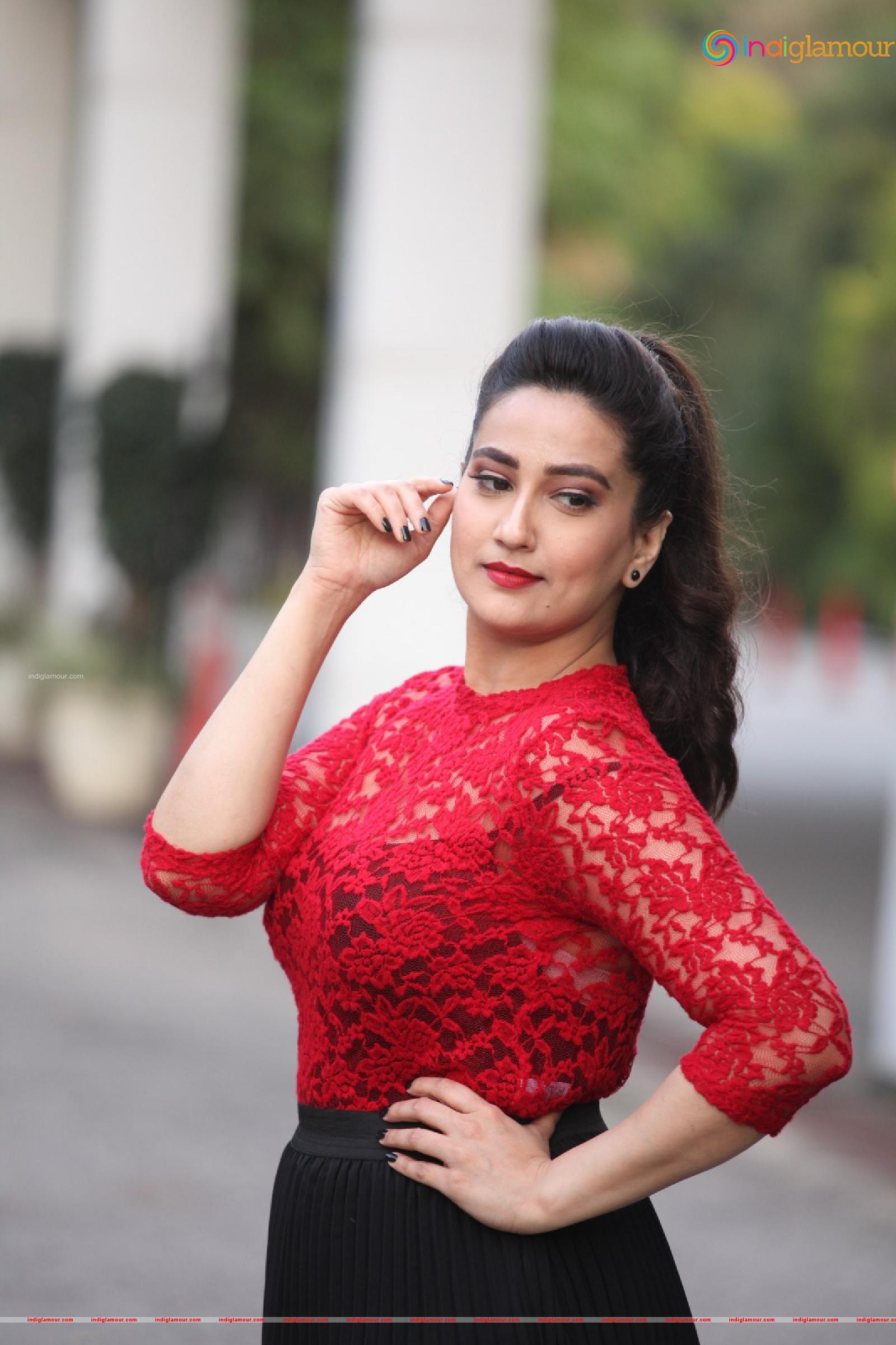 Manjusha Actress hd photo