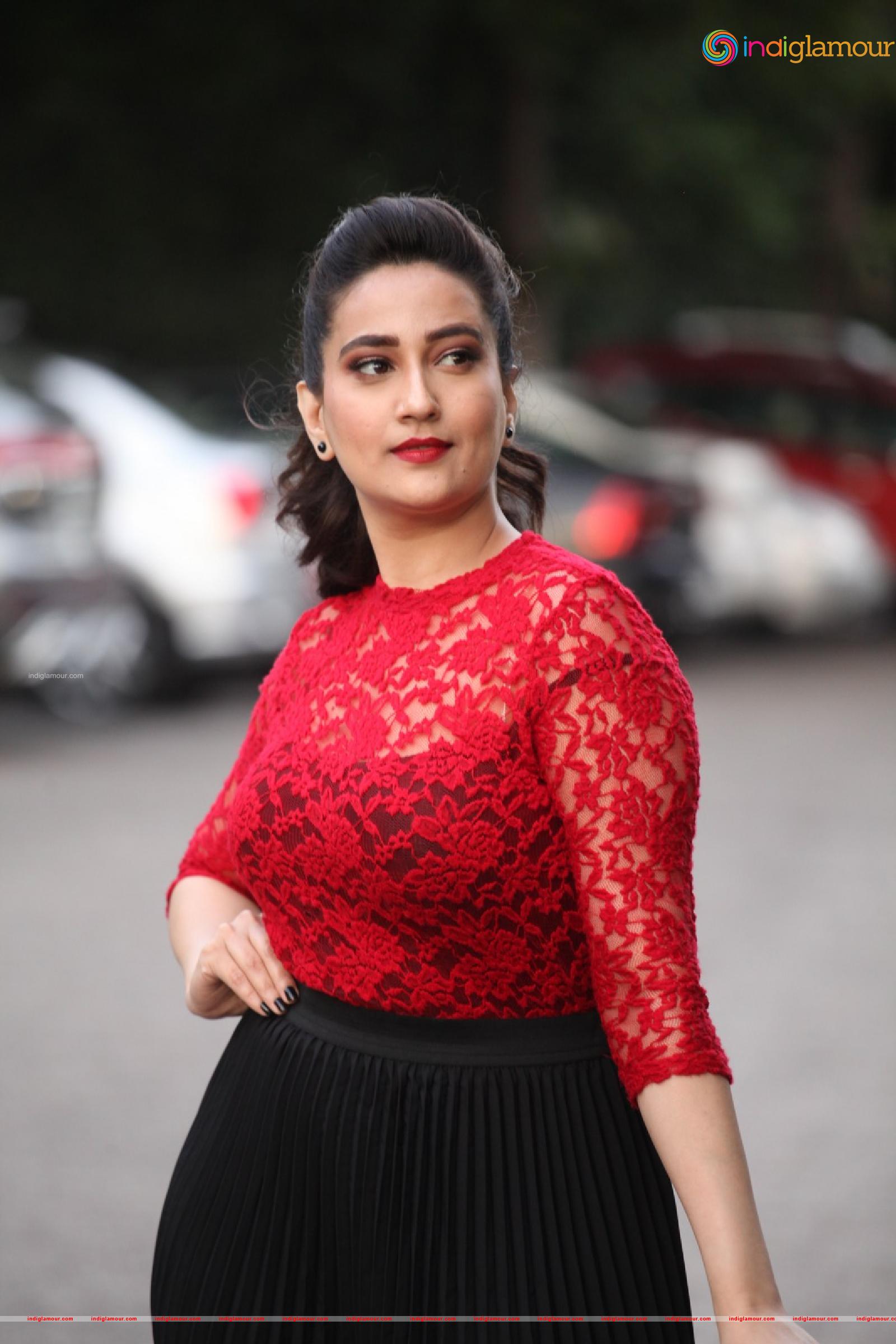 Manjusha Actress hd photo