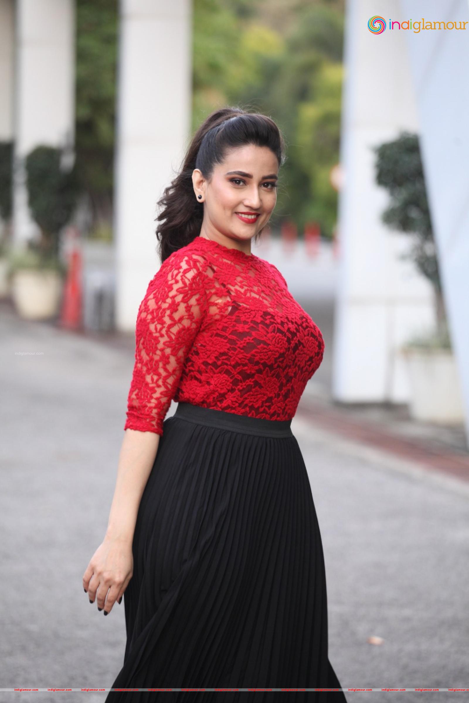Manjusha Actress hd photo