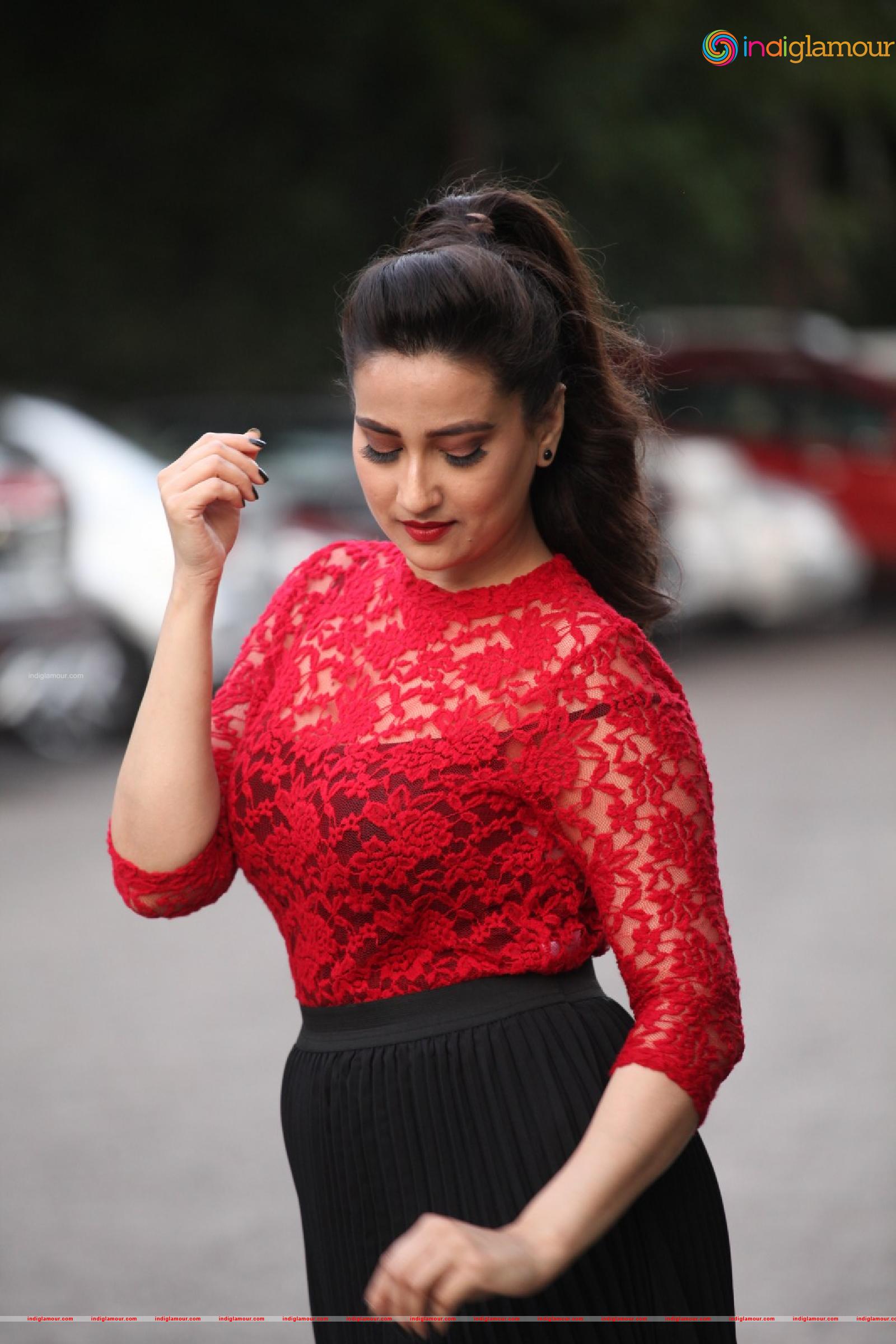 Manjusha Actress hd photo