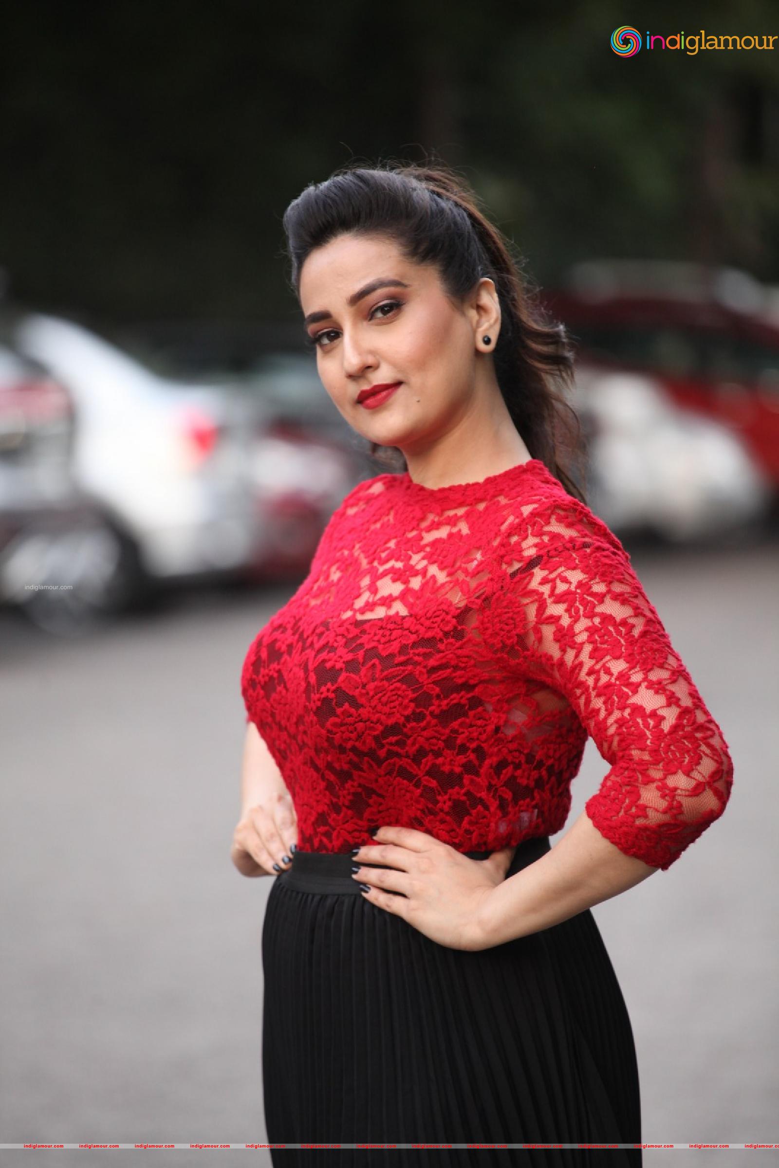 Manjusha Actress hd photo