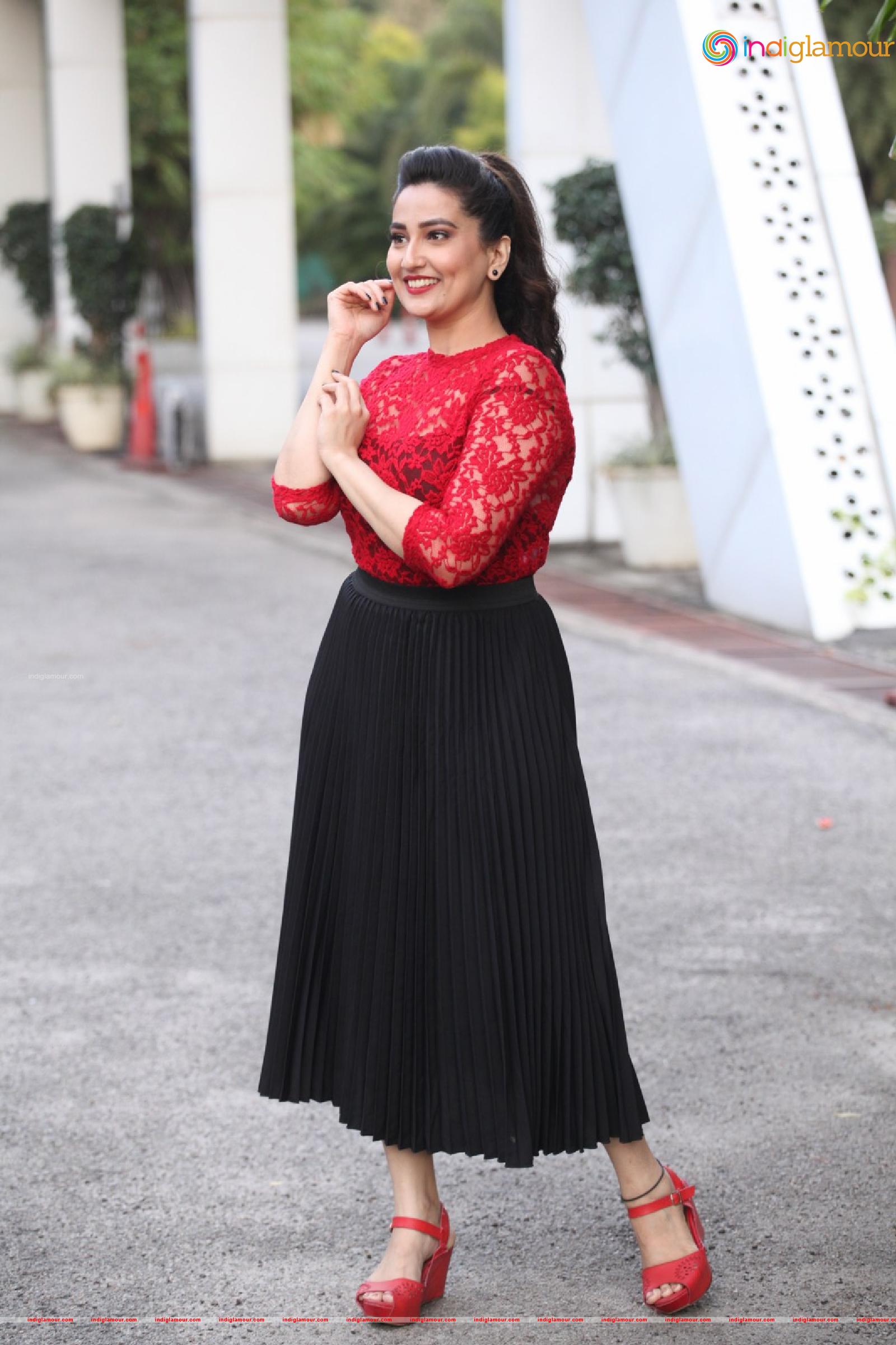 Manjusha Actress hd photo