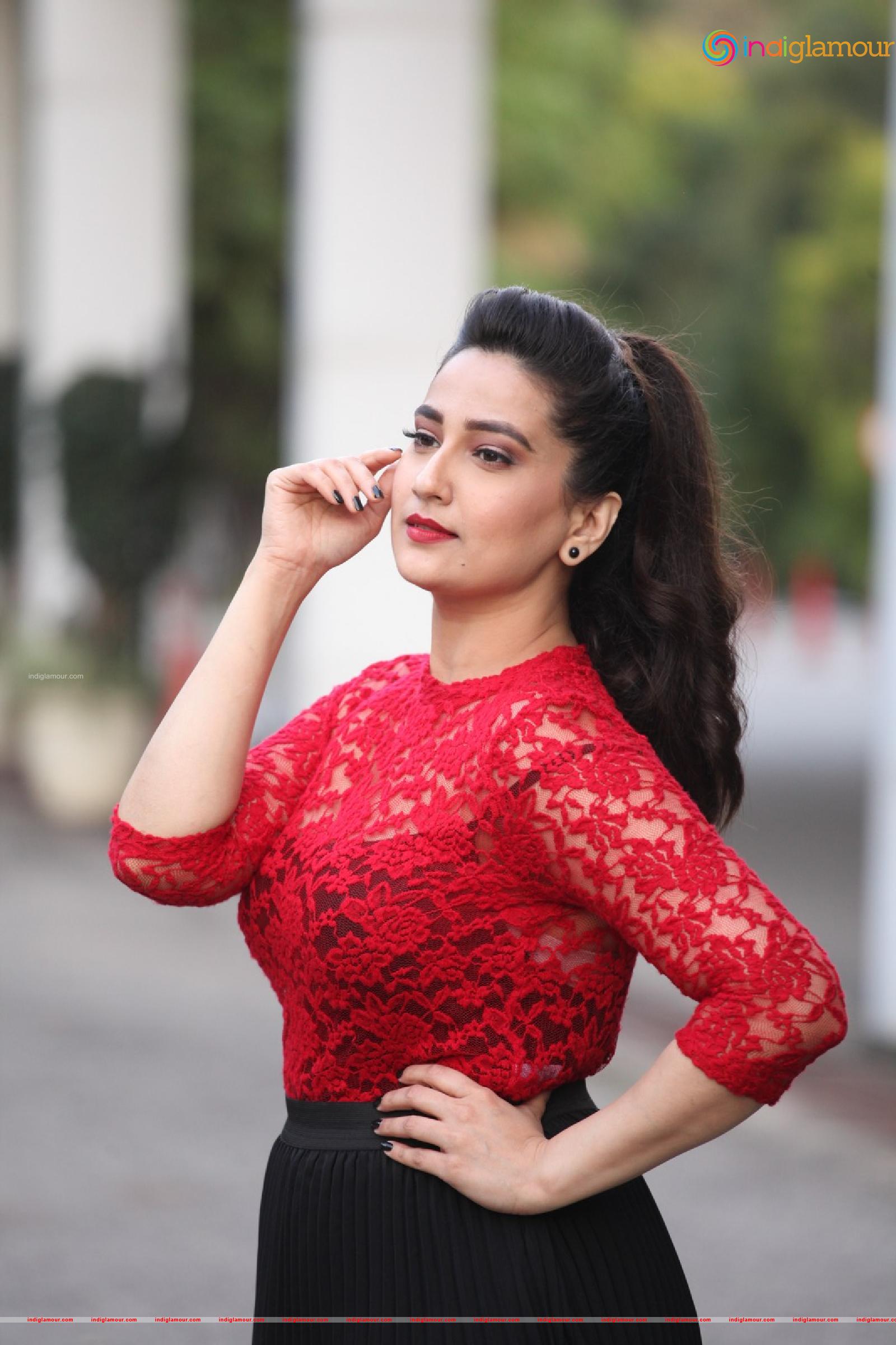 Manjusha Actress hd photo