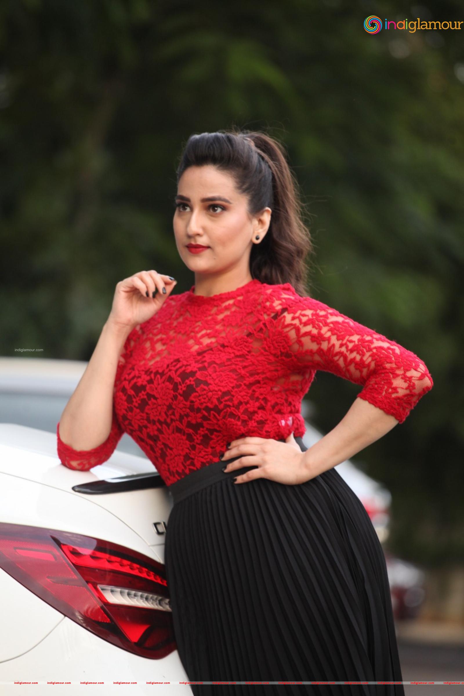 Manjusha Actress hd photo