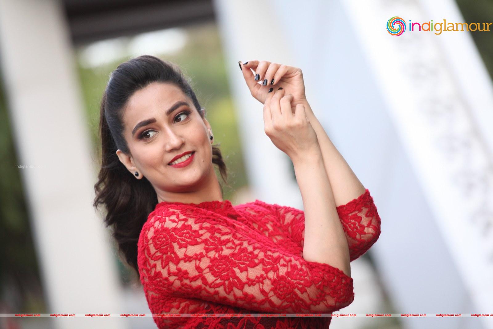 Manjusha Actress hd photo