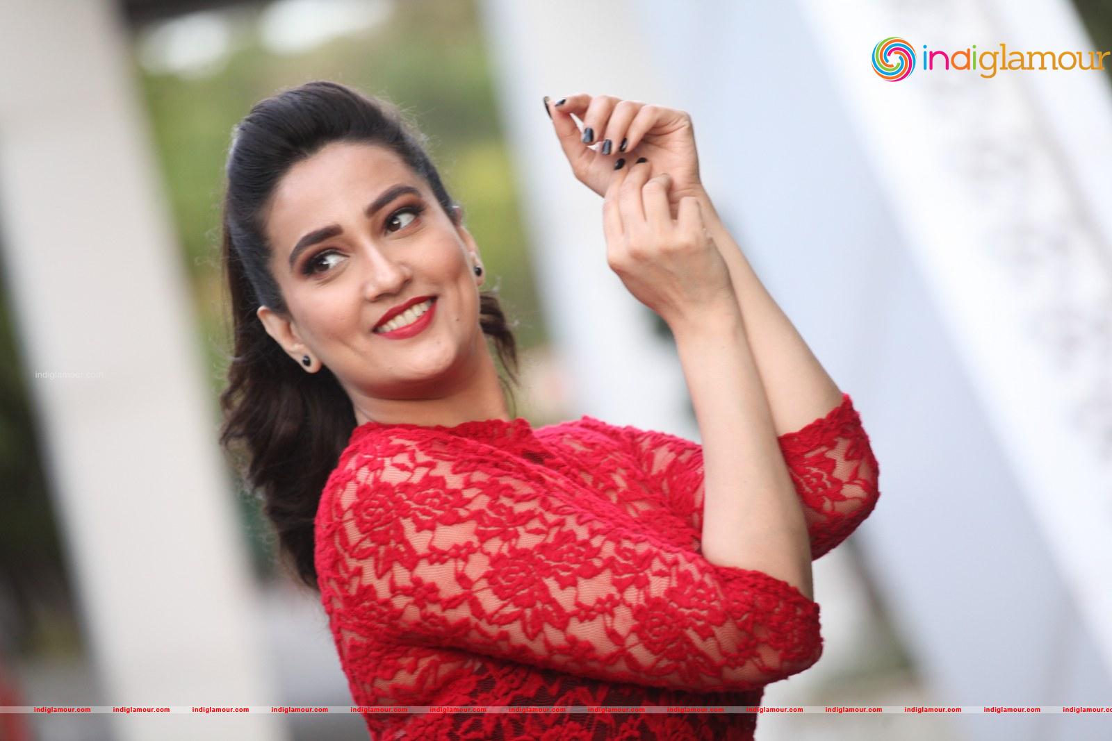 Manjusha Actress hd photo