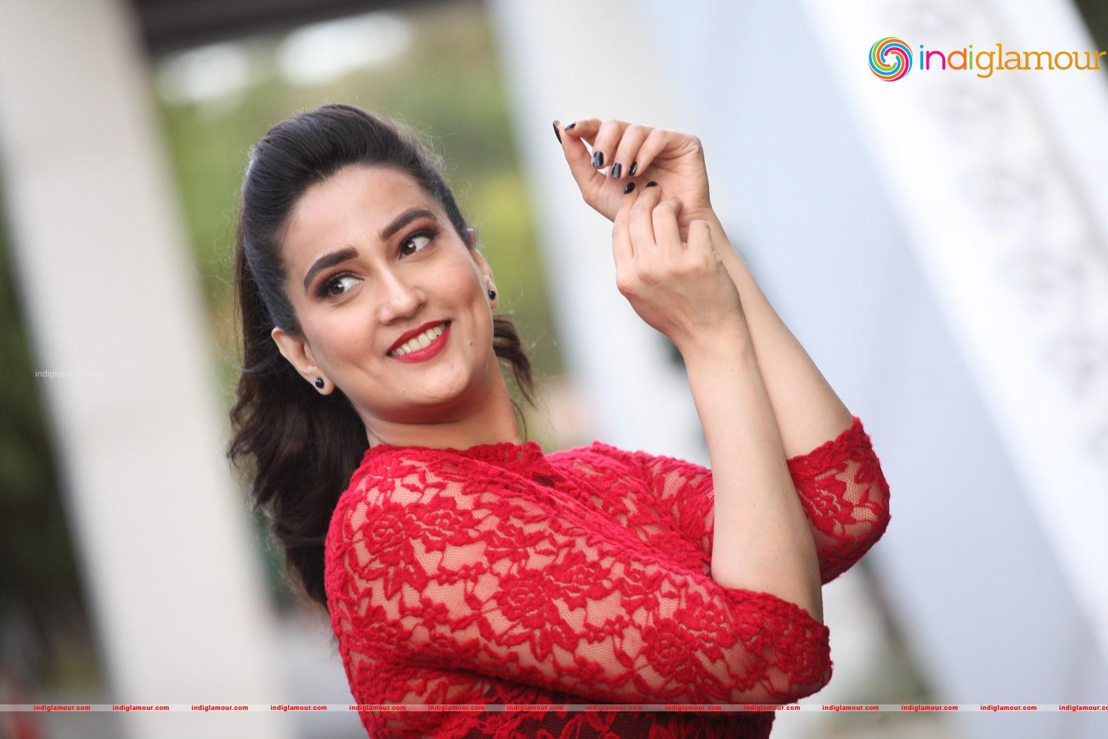 Manjusha Actress hd photo