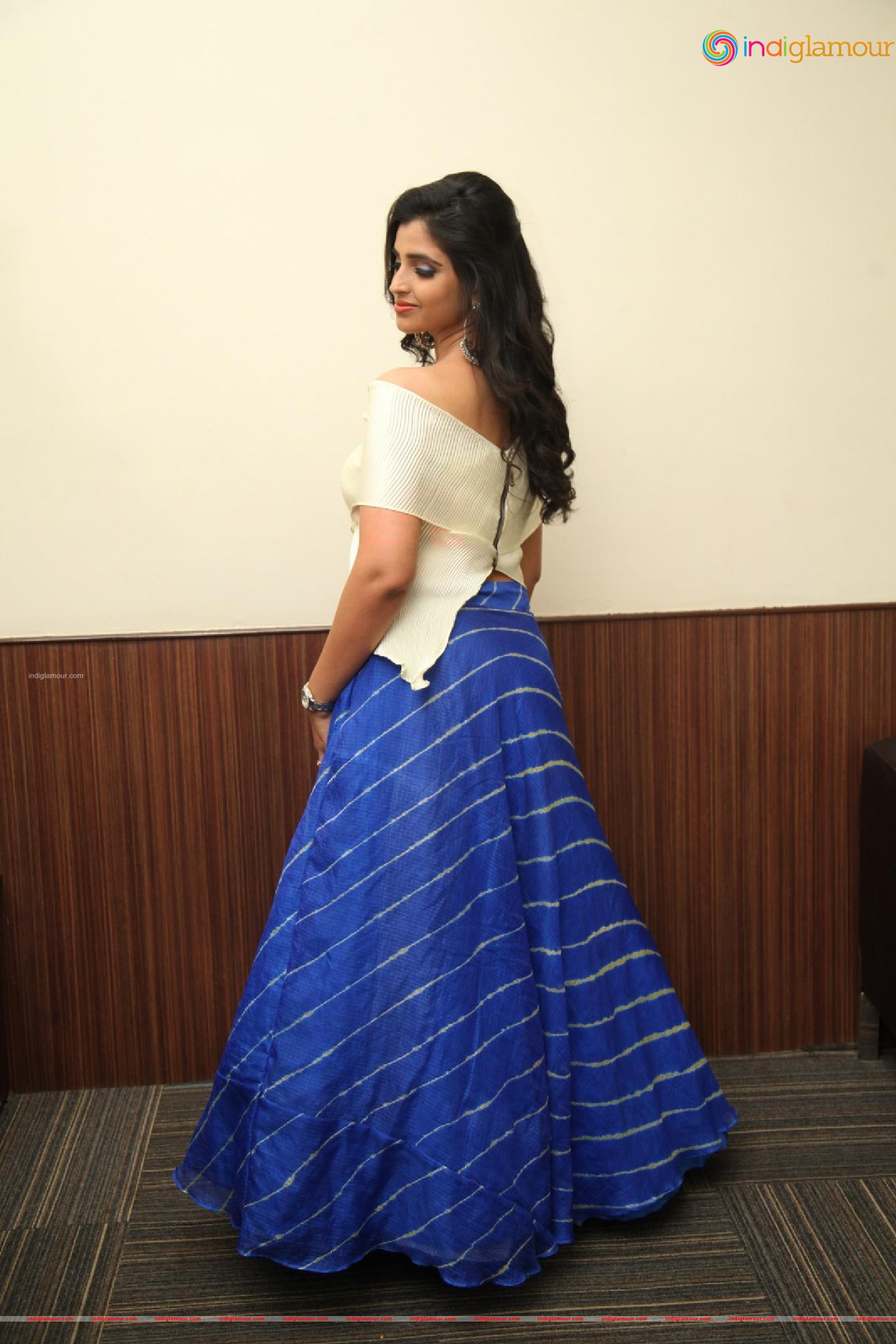 Syamala Actress hd photo