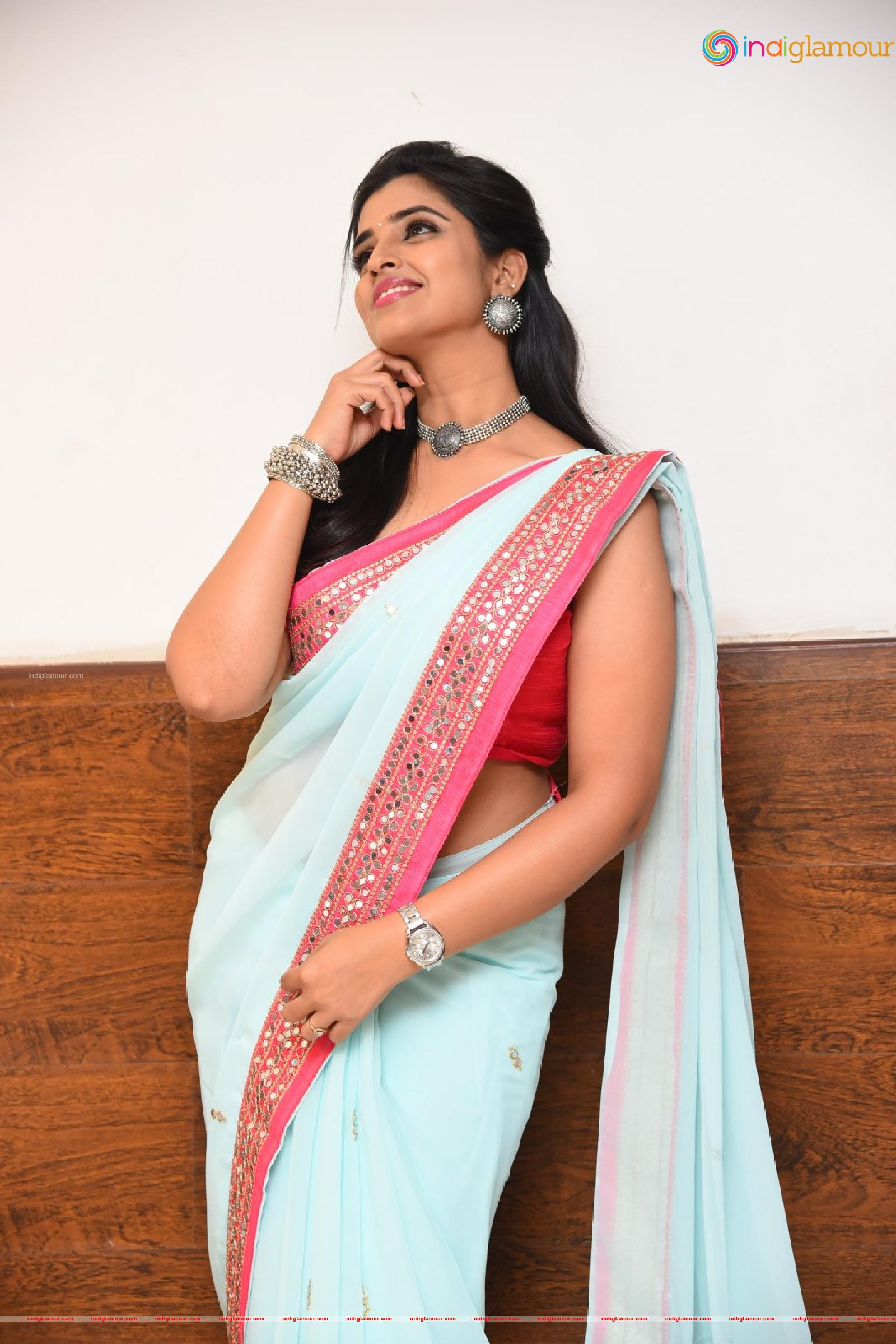 Syamala Actress hd photo