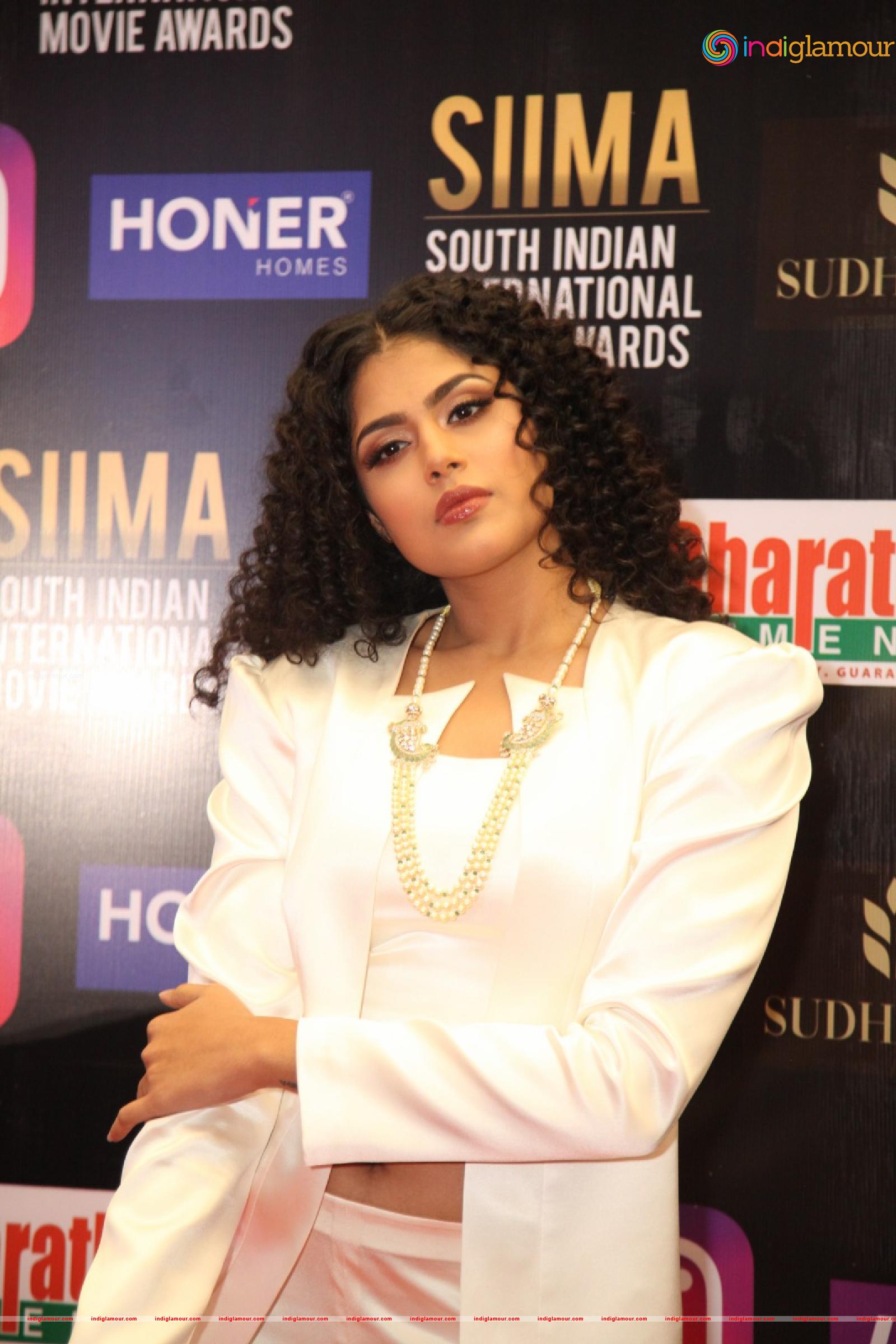 Faria Abdullah Actress hd photo