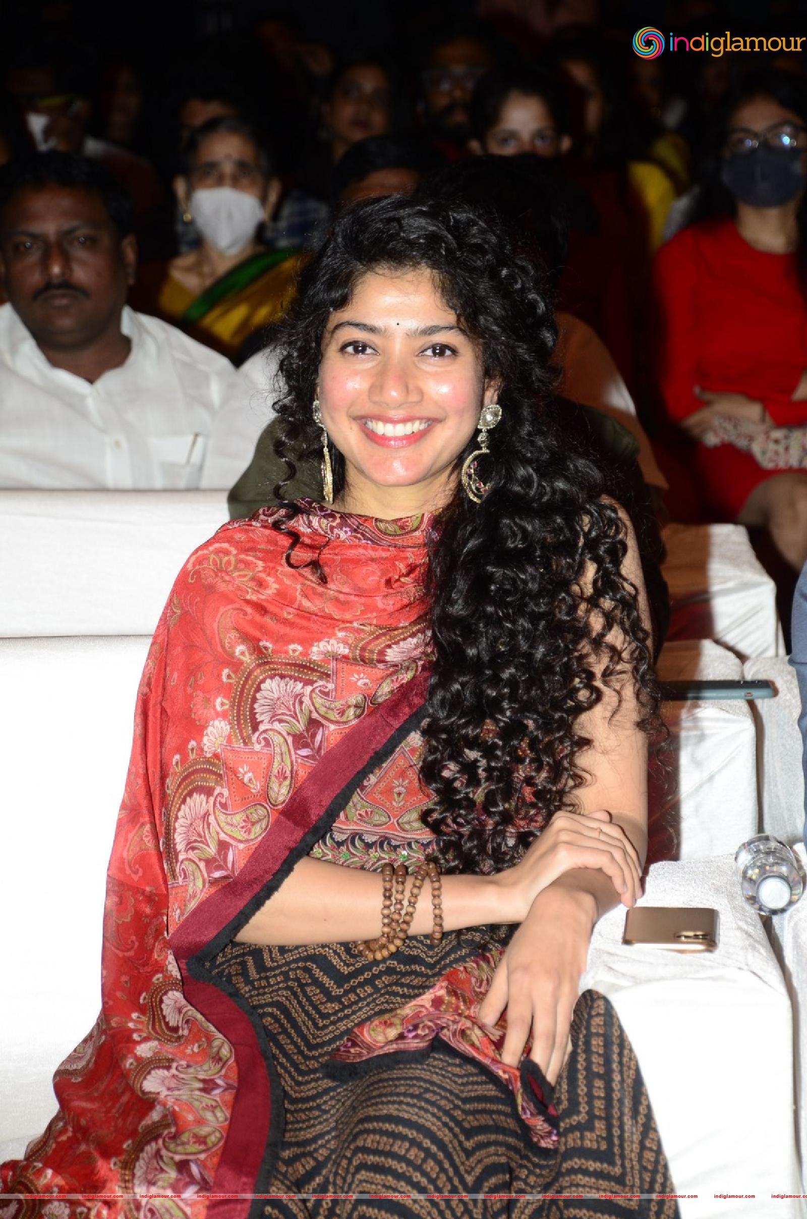 Sai Pallavi Actress hd photo